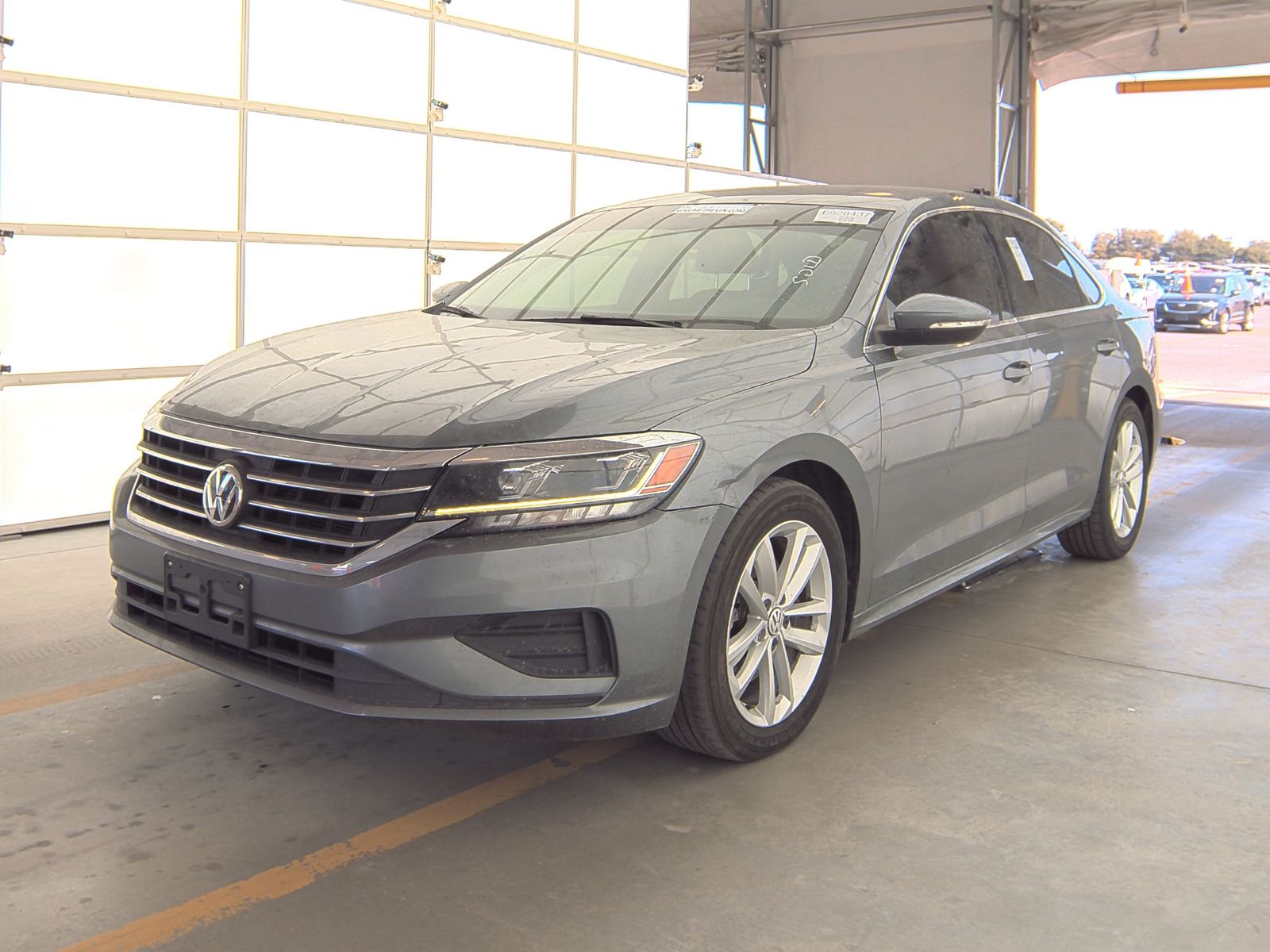 2020 Volkswagen Passat 2.0T SE FWD