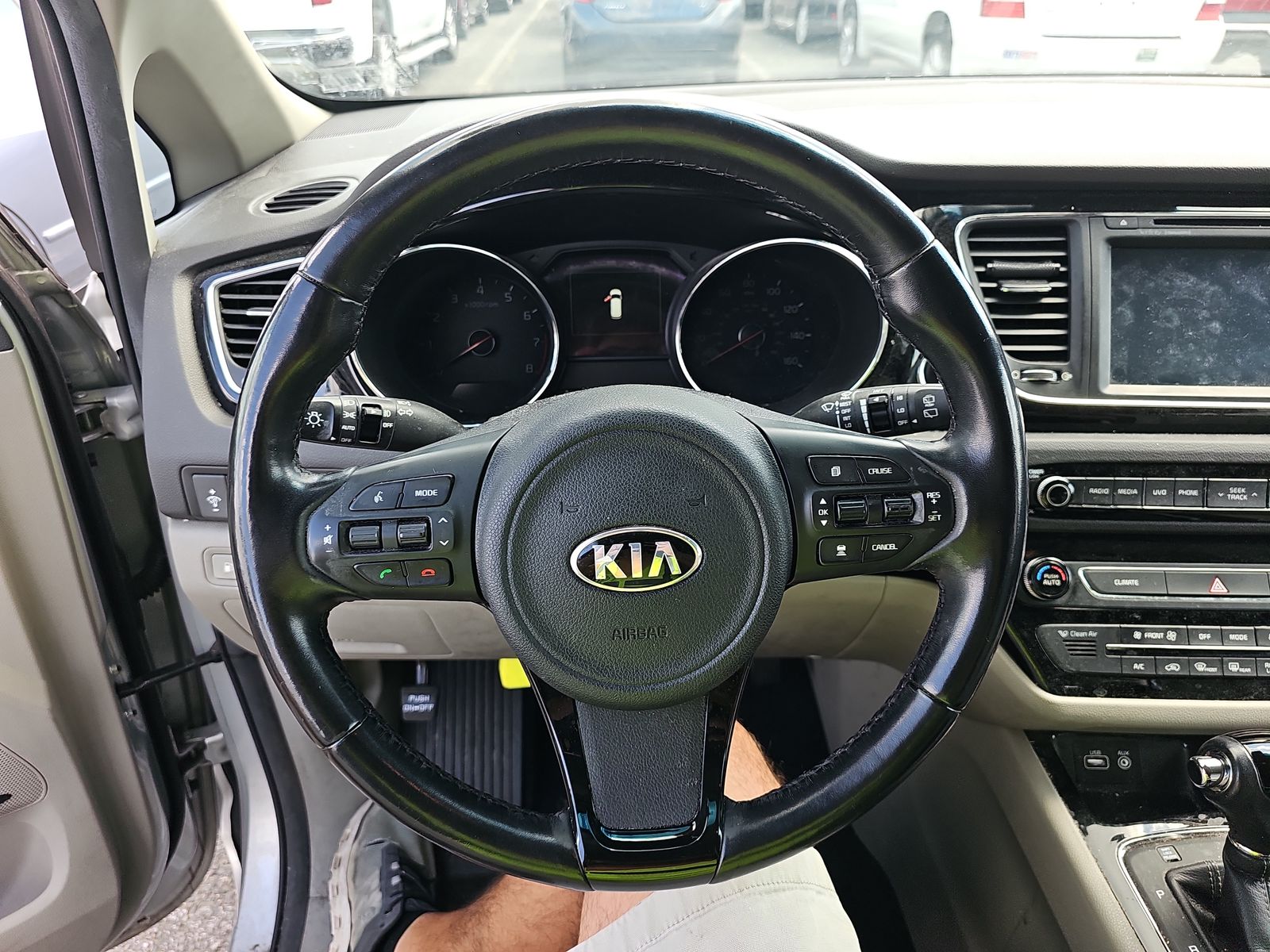 2016 Kia Sedona SX FWD