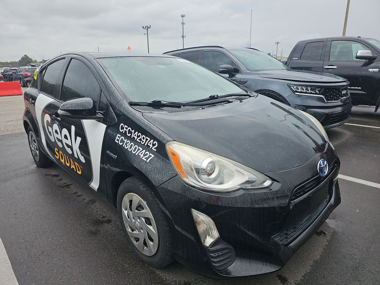 2016 Toyota Prius c Two FWD