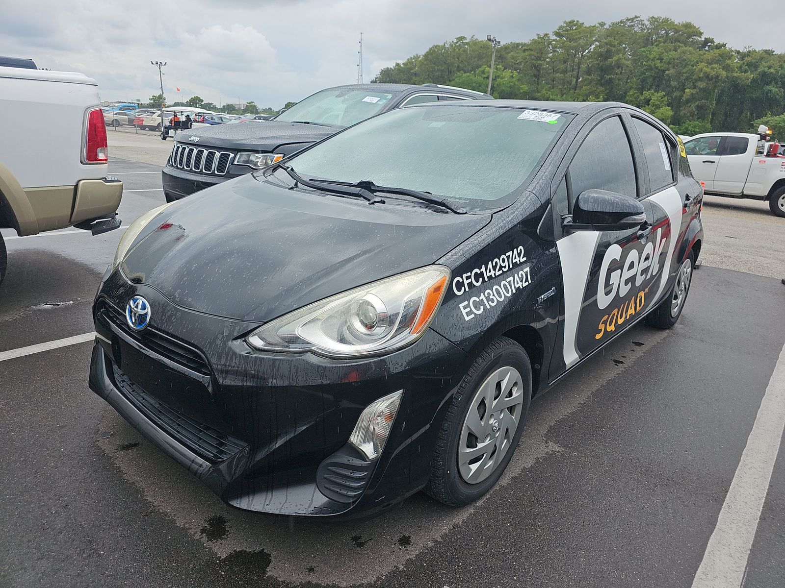 2016 Toyota Prius c Two FWD