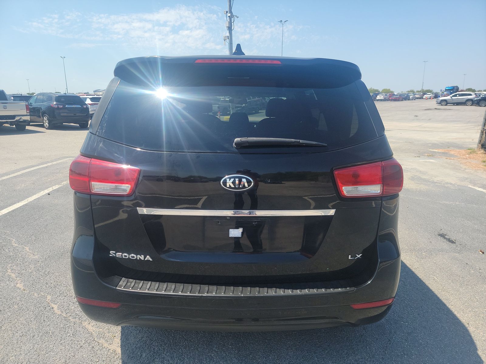 2017 Kia Sedona LX FWD