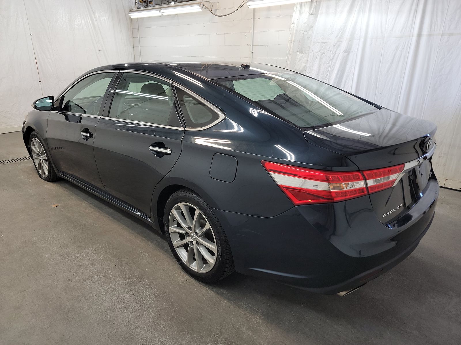 2015 Toyota Avalon XLE Touring FWD