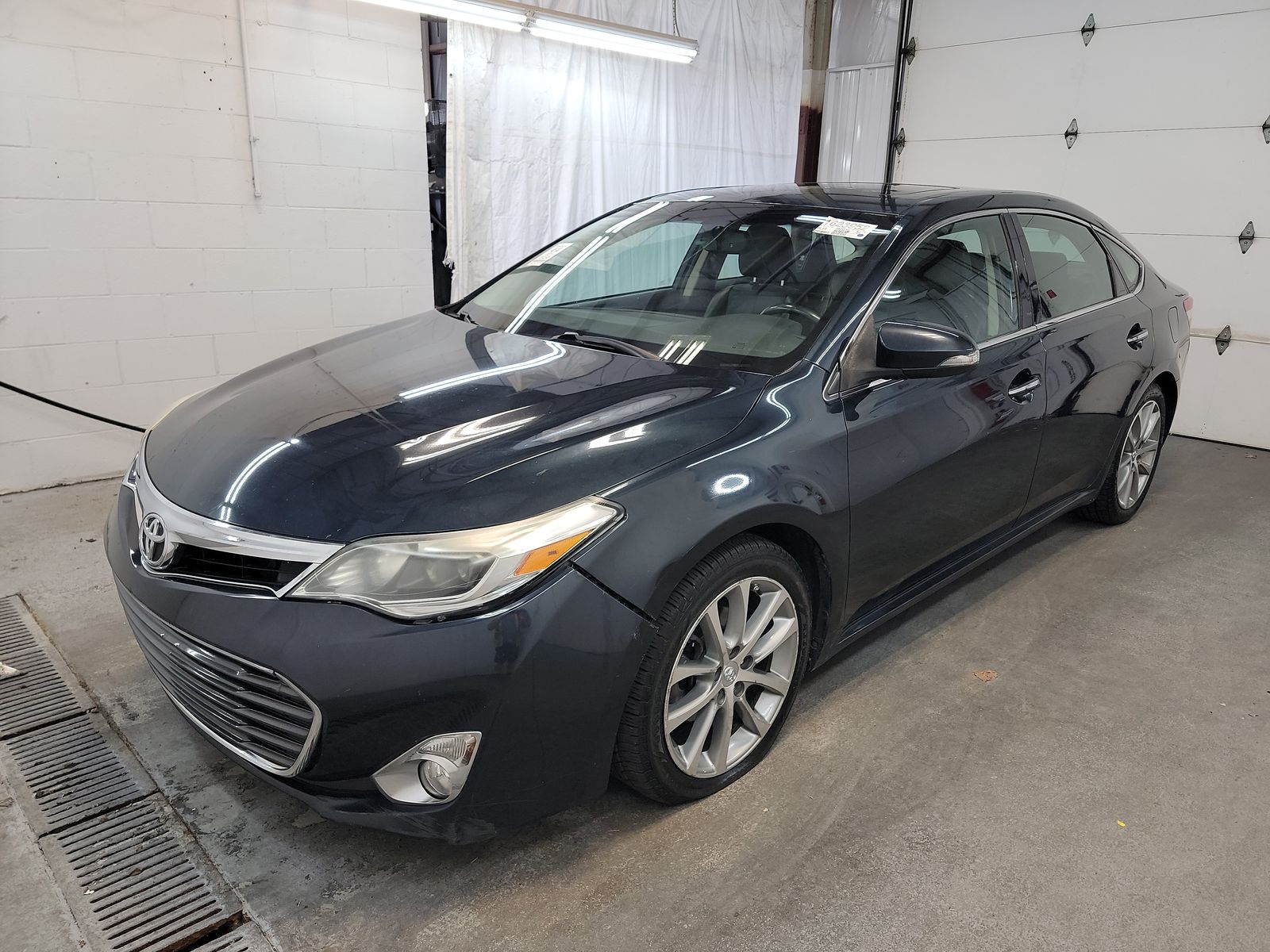 2015 Toyota Avalon XLE Touring FWD