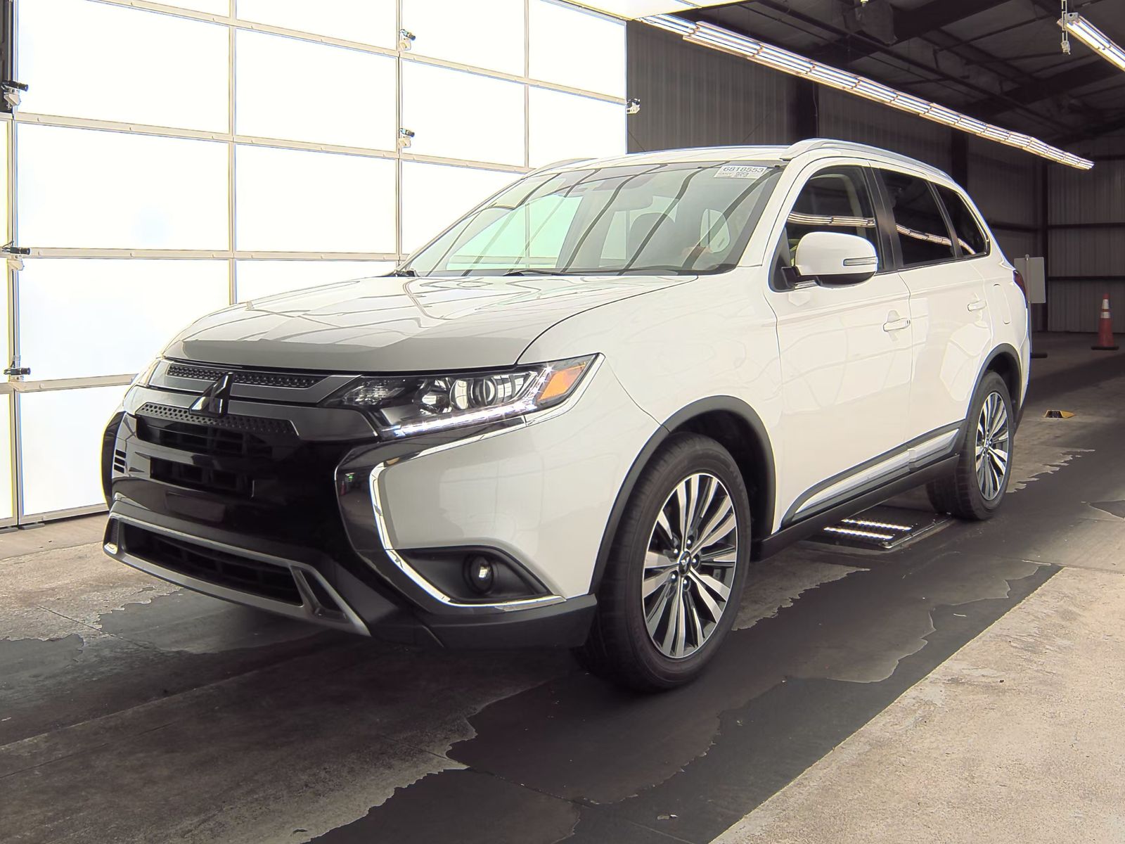 2020 Mitsubishi Outlander SEL FWD