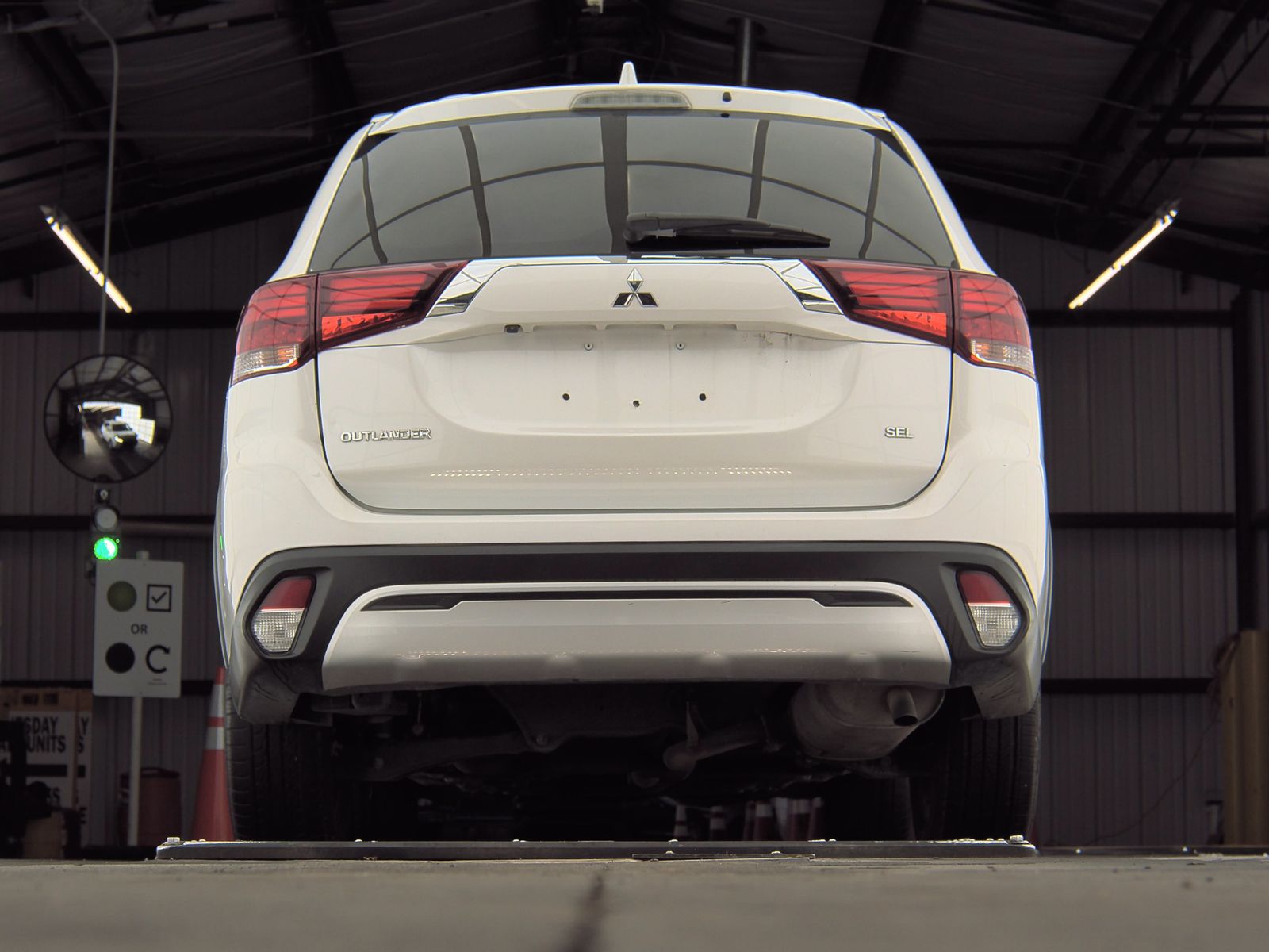 2020 Mitsubishi Outlander SEL FWD