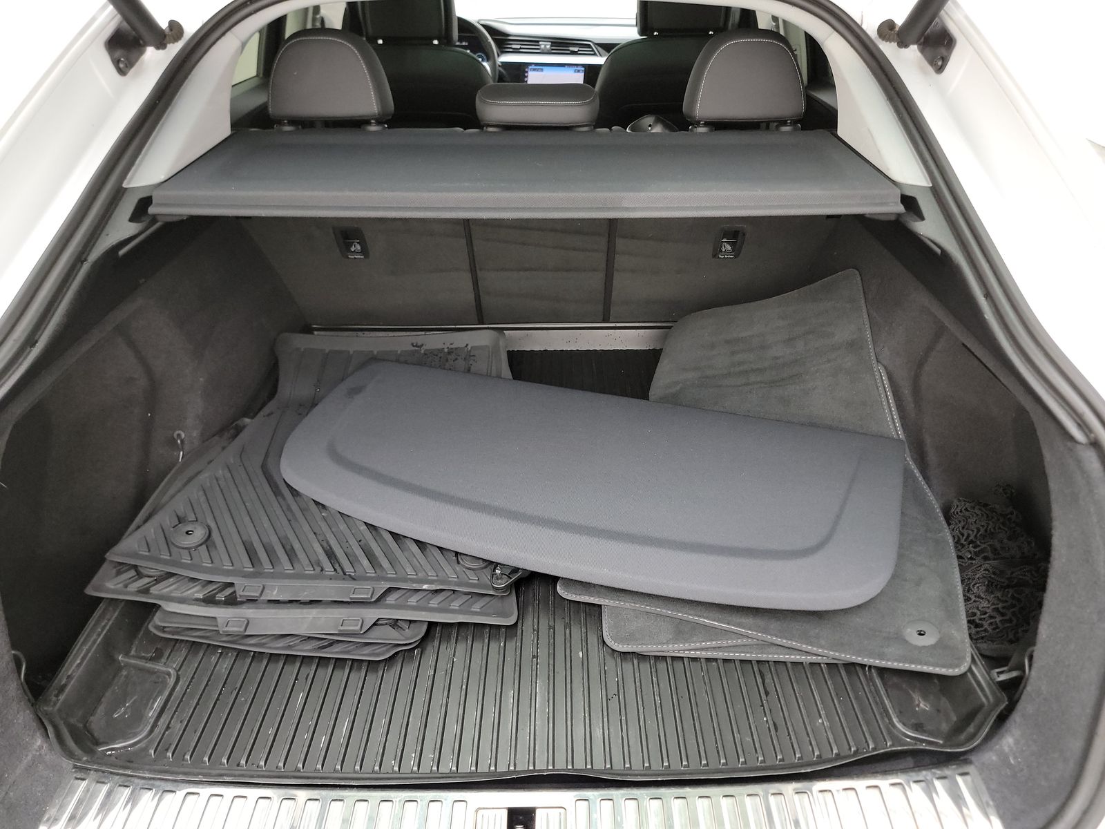 2021 Audi e-tron Premium Plus AWD