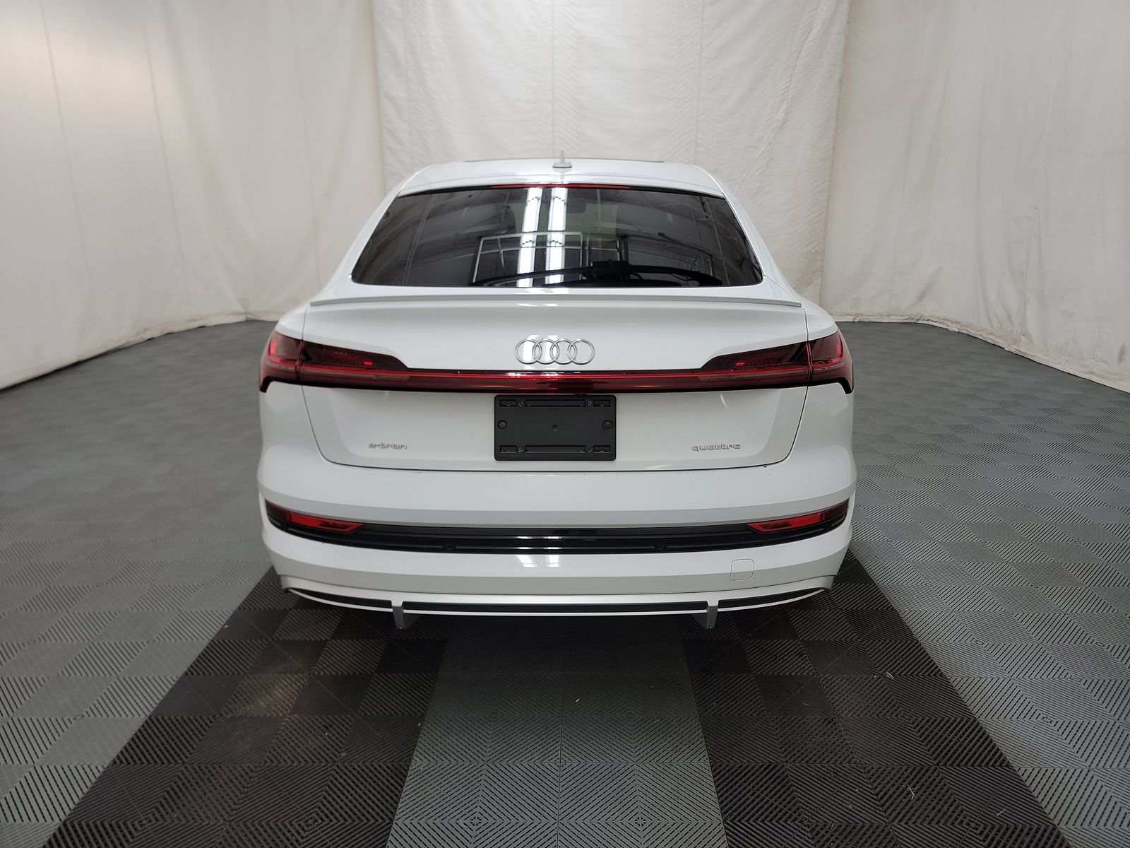 2021 Audi e-tron Premium Plus AWD