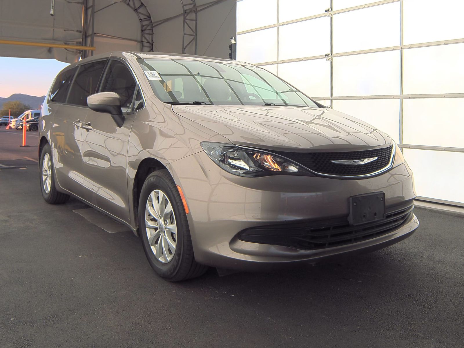 2017 Chrysler Pacifica Touring FWD