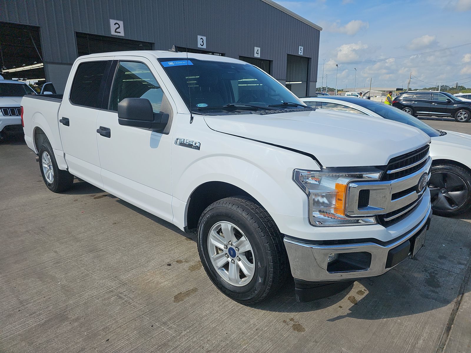 2020 Ford F-150 XLT RWD