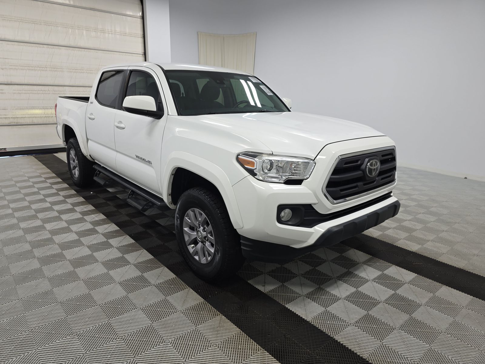 2019 Toyota Tacoma SR5 RWD