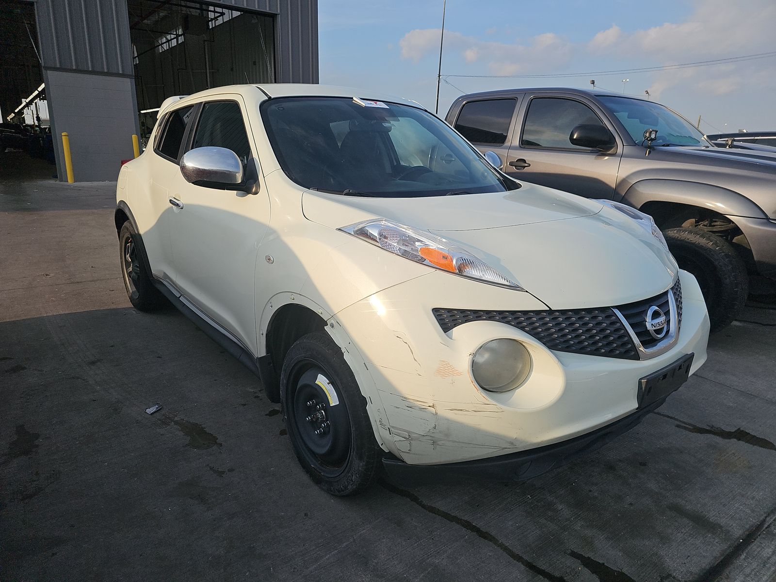 2011 Nissan JUKE SL FWD