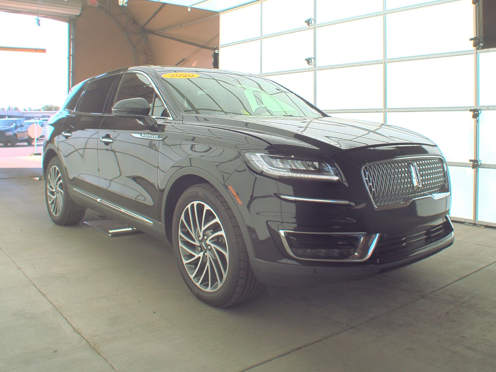 2020 Lincoln Nautilus Reserve AWD