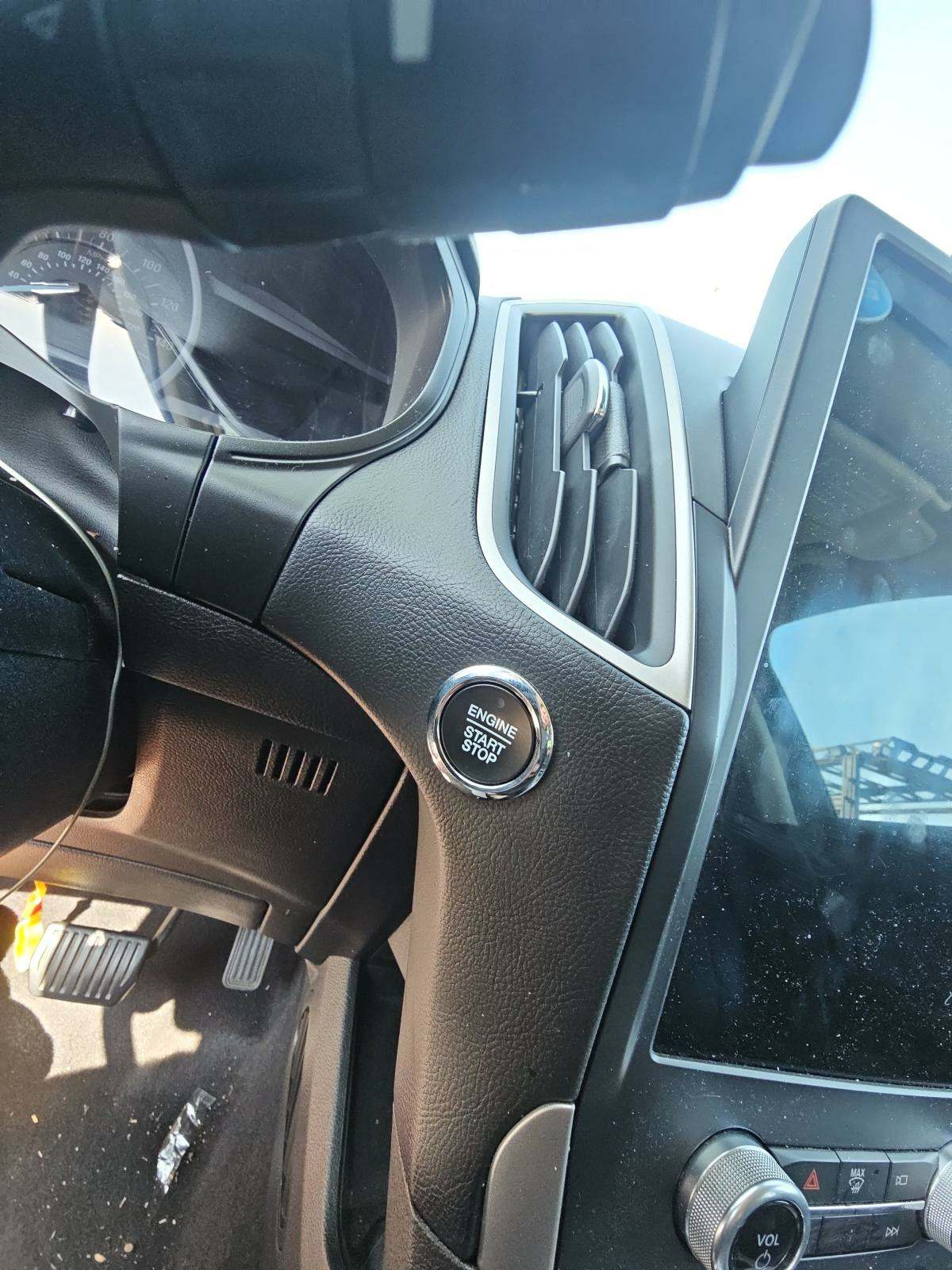 2022 Ford Edge SEL AWD