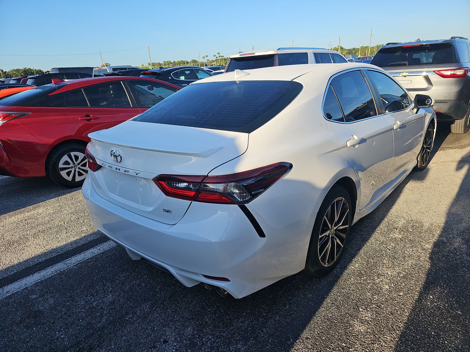 2021 Toyota Camry SE FWD