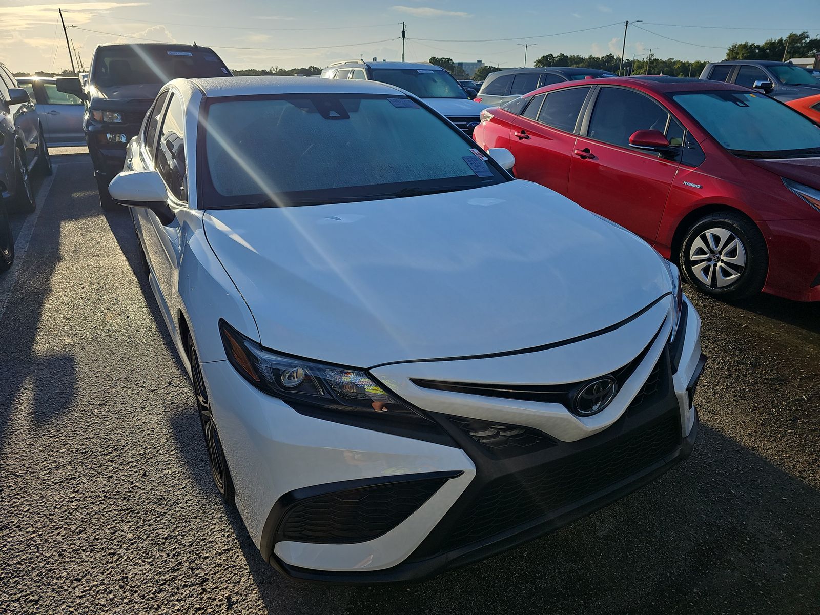 2021 Toyota Camry SE FWD