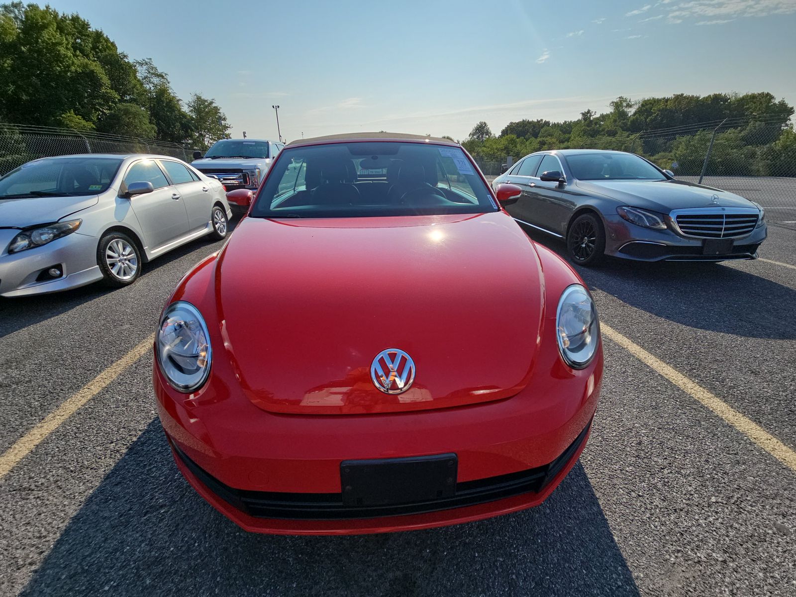 2014 Volkswagen Beetle 1.8T FWD