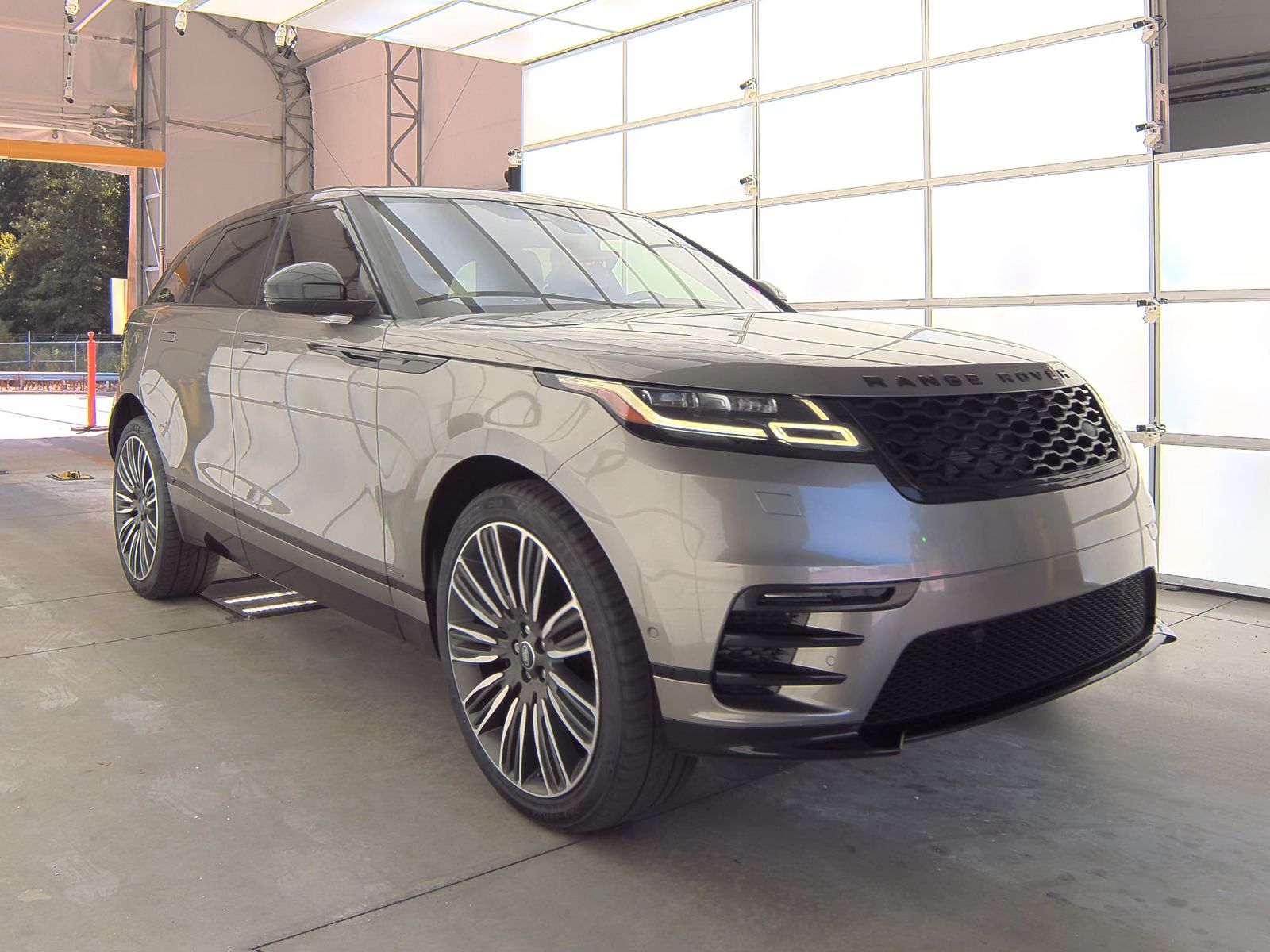 2019 Land Rover Range Rover Velar R-Dynamic SE AWD