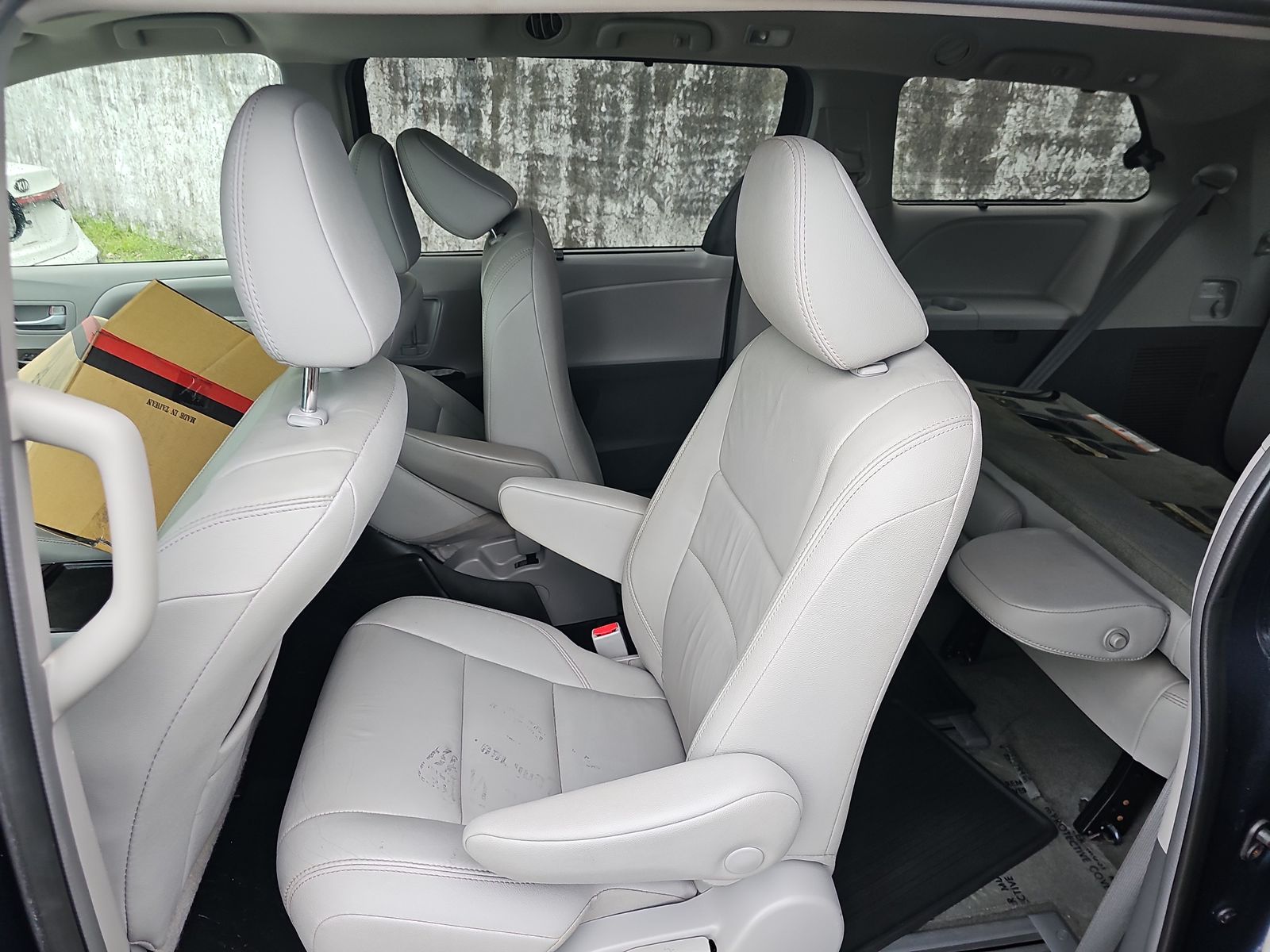 2018 Toyota Sienna XLE AWD