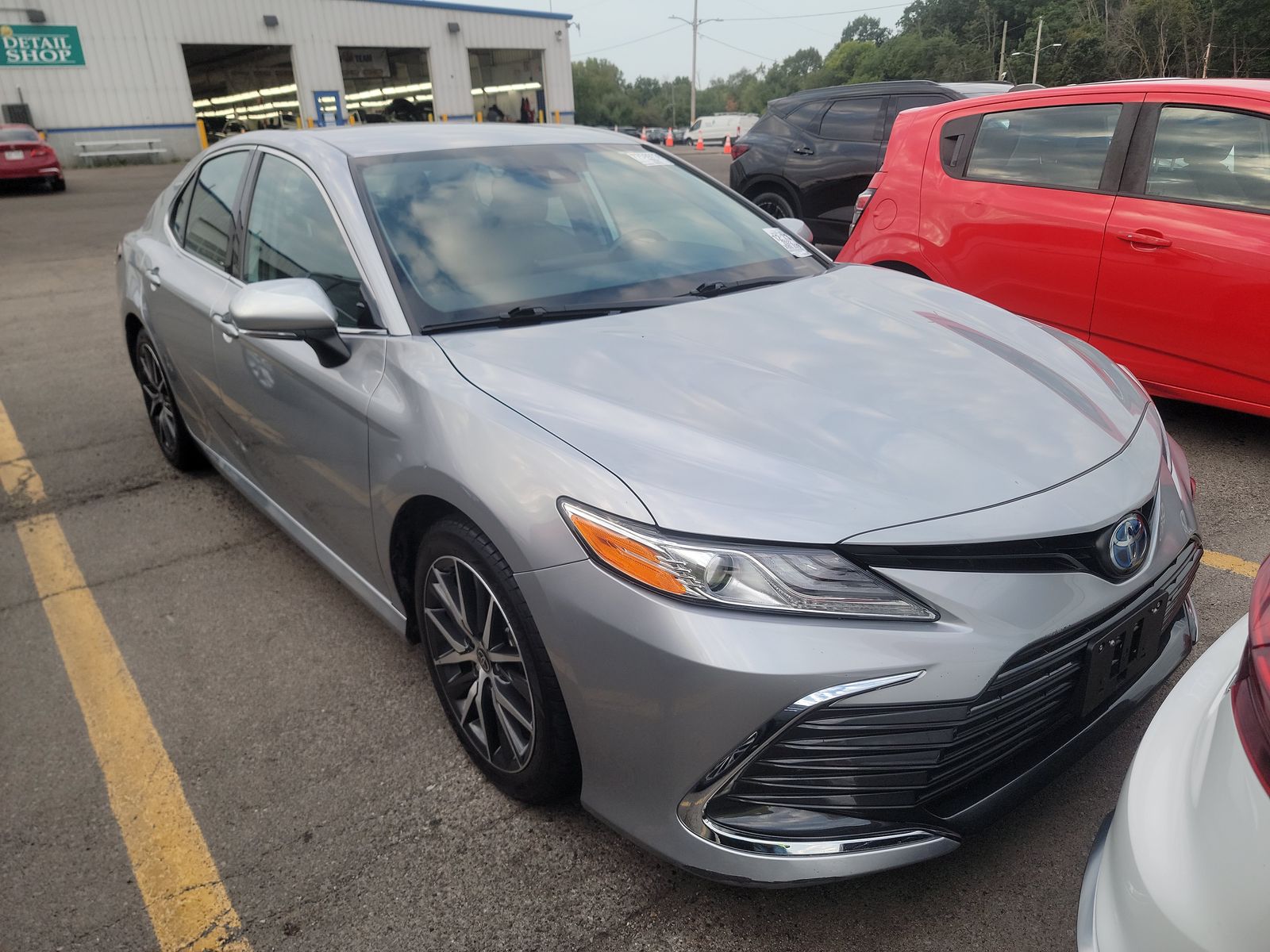 2022 Toyota Camry Hybrid XLE FWD