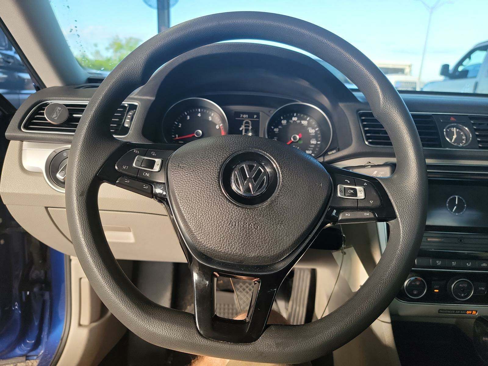 2017 Volkswagen Passat 1.8T S FWD