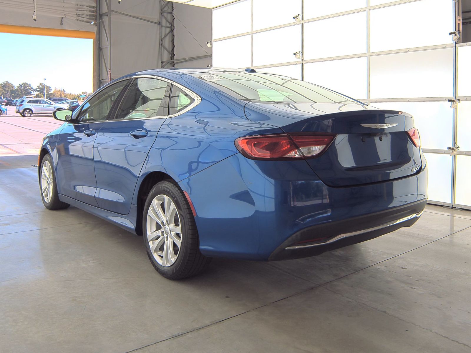 2015 Chrysler 200 Limited FWD