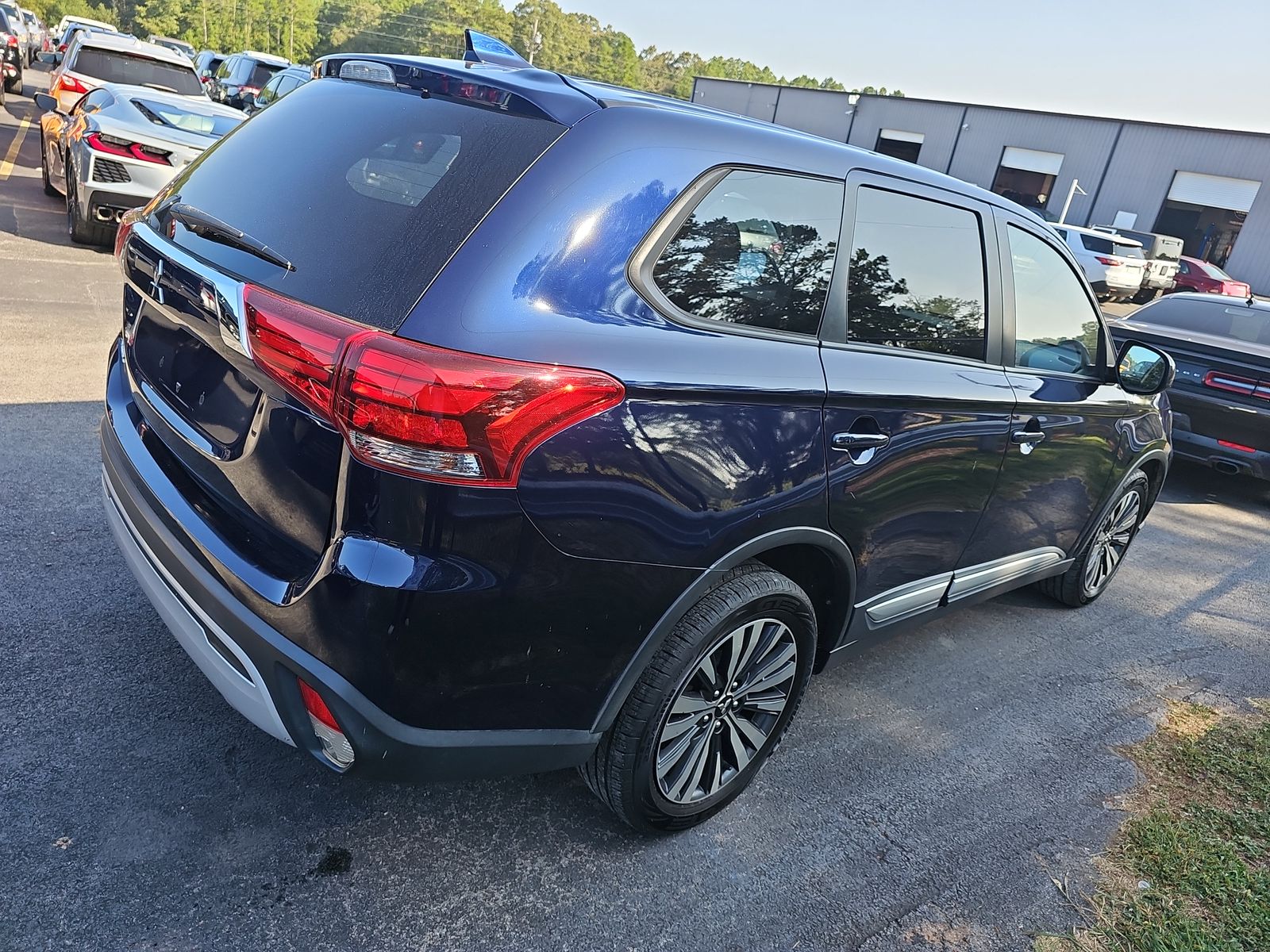 2020 Mitsubishi Outlander ES FWD