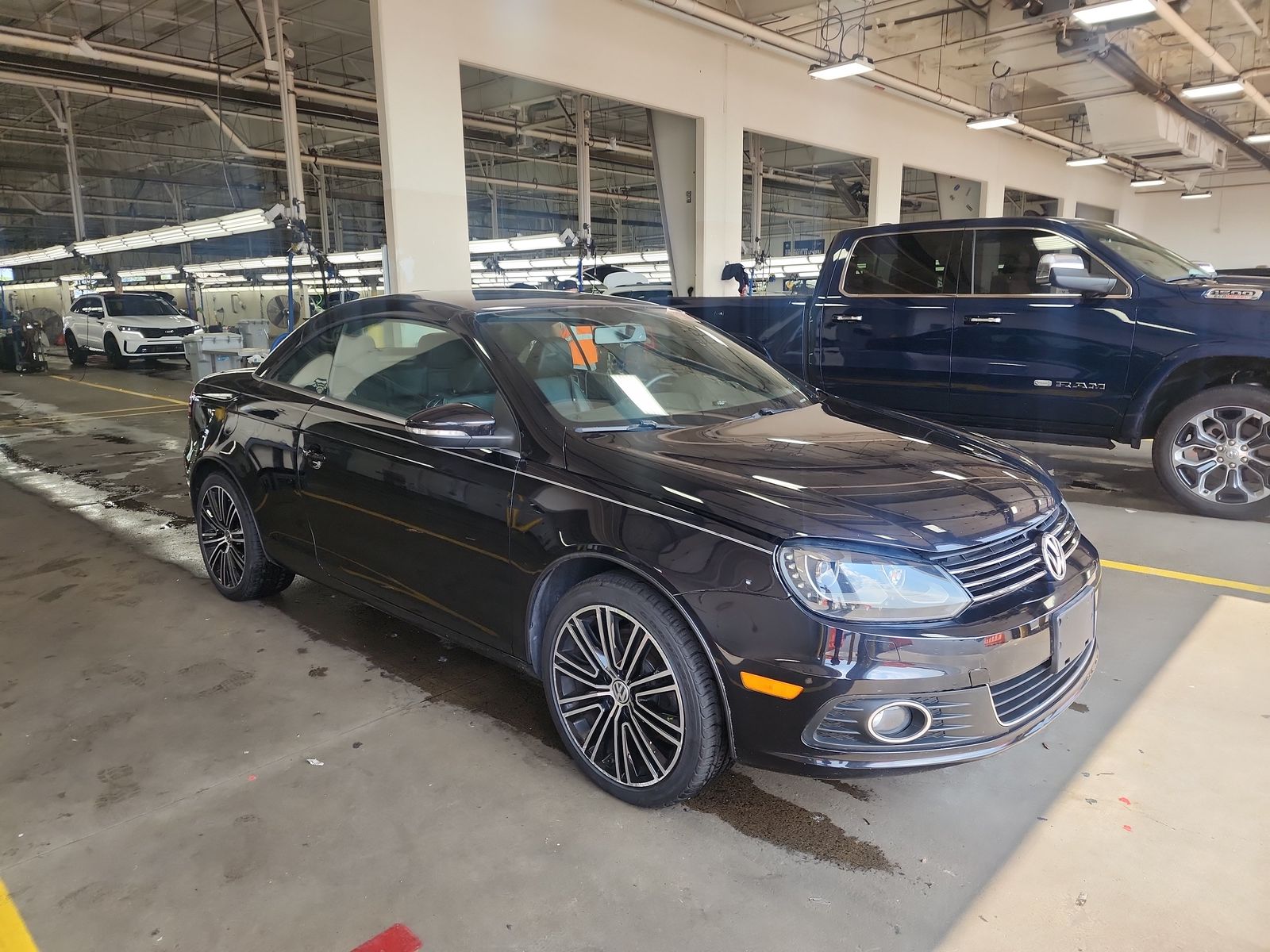 2013 Volkswagen Eos 2.0T Sport FWD