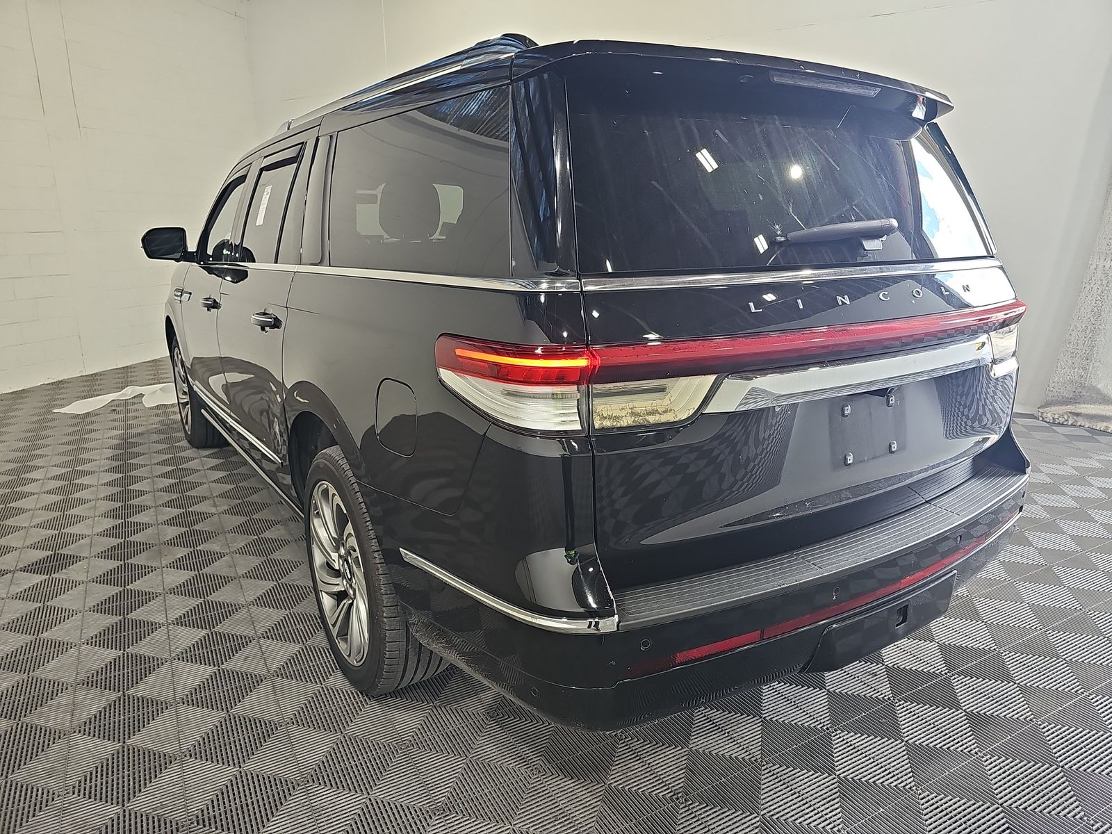 2022 Lincoln Navigator L Reserve RWD