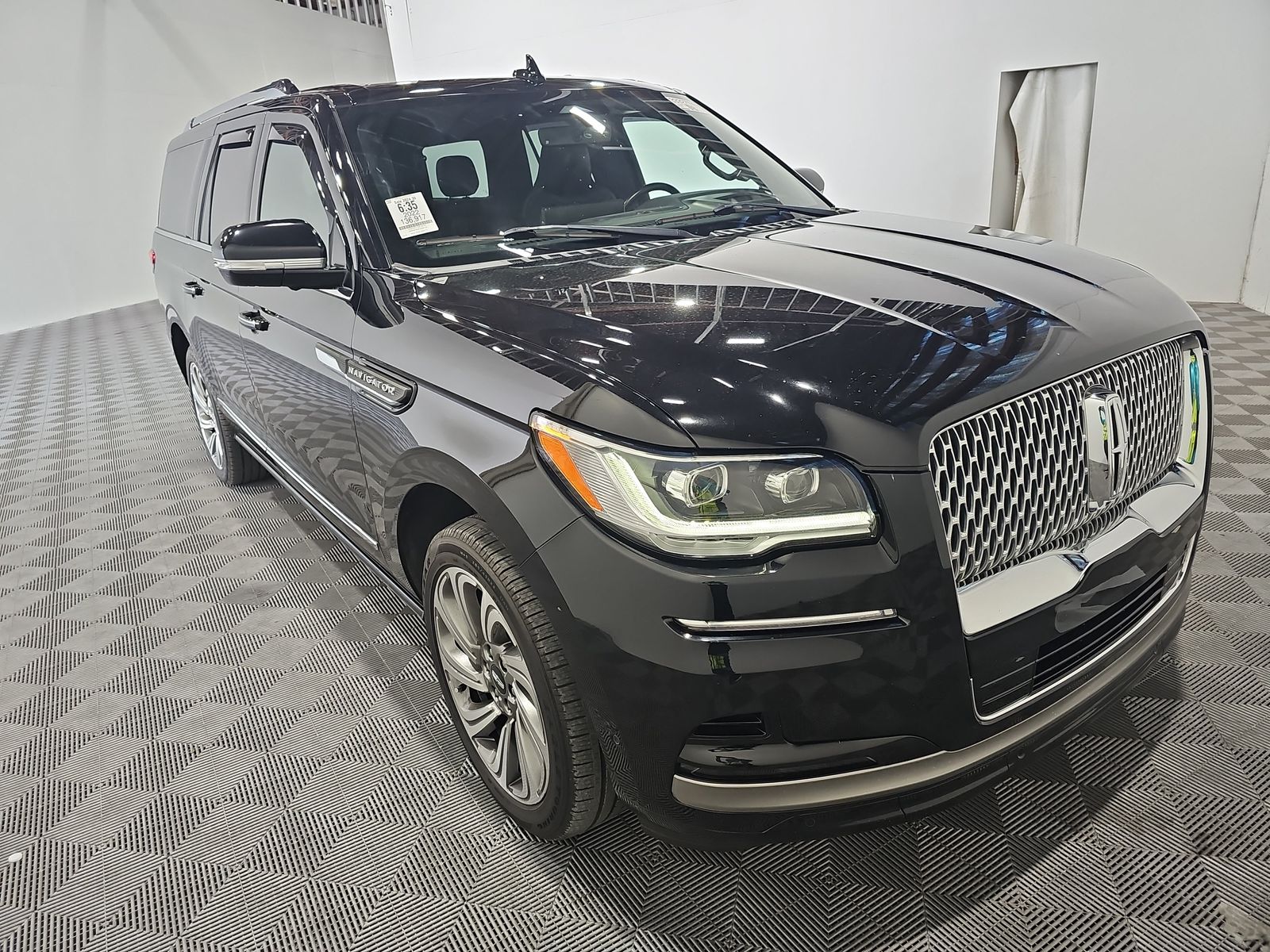 2022 Lincoln Navigator L Reserve RWD