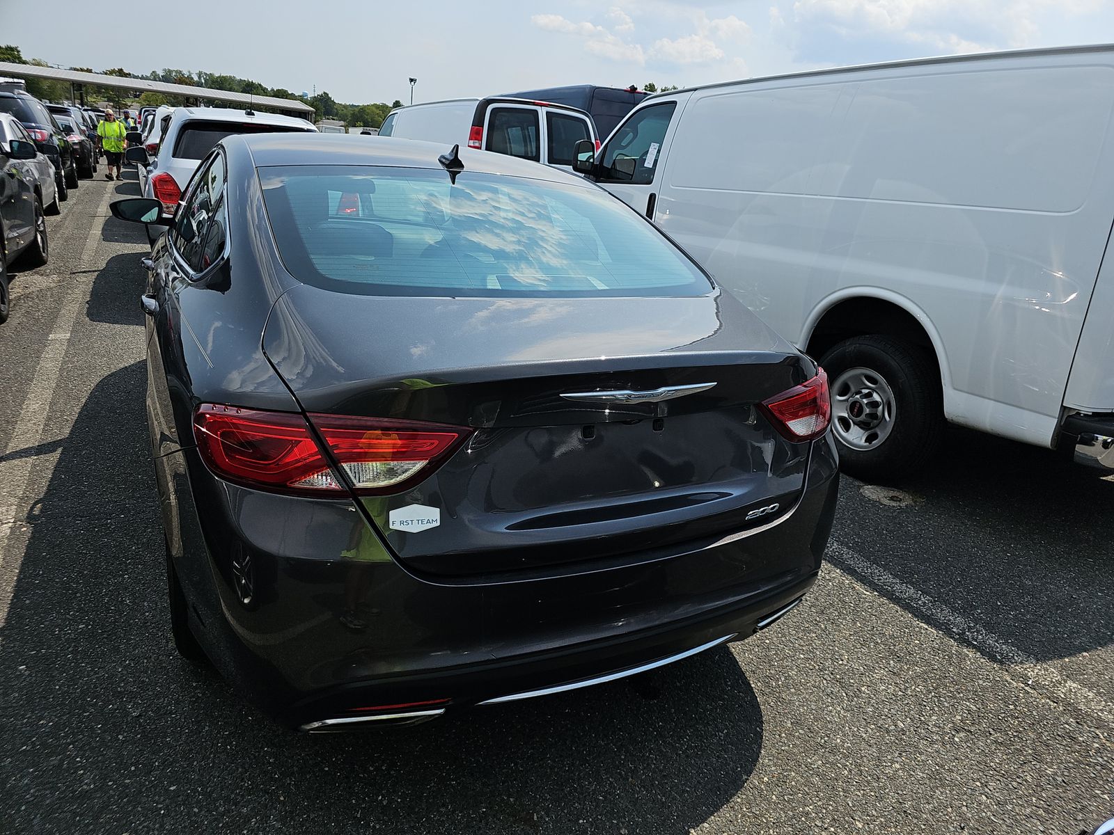 2015 Chrysler 200 Limited FWD