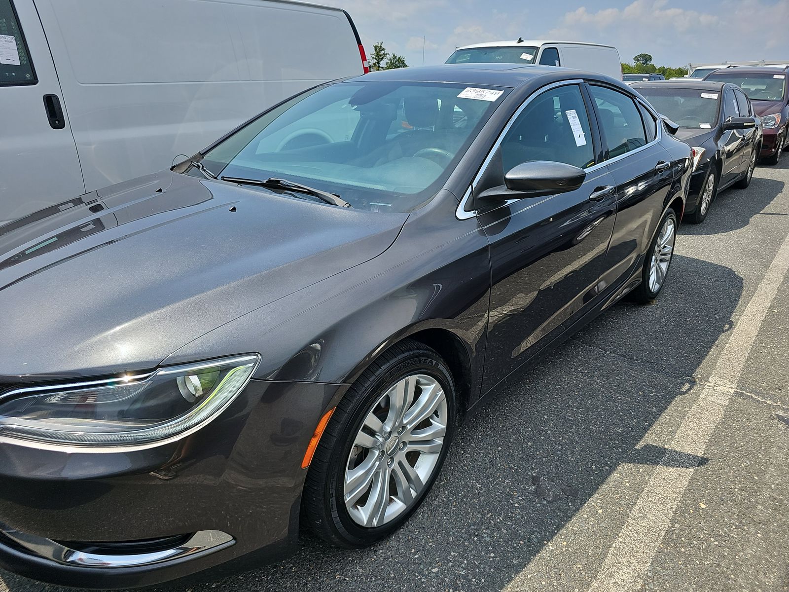 2015 Chrysler 200 Limited FWD