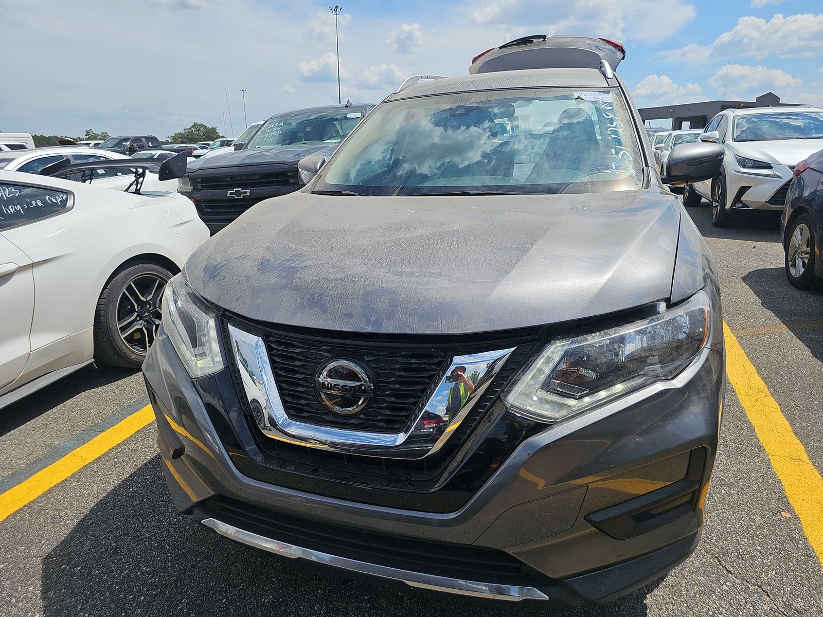 2020 Nissan Rogue SV FWD