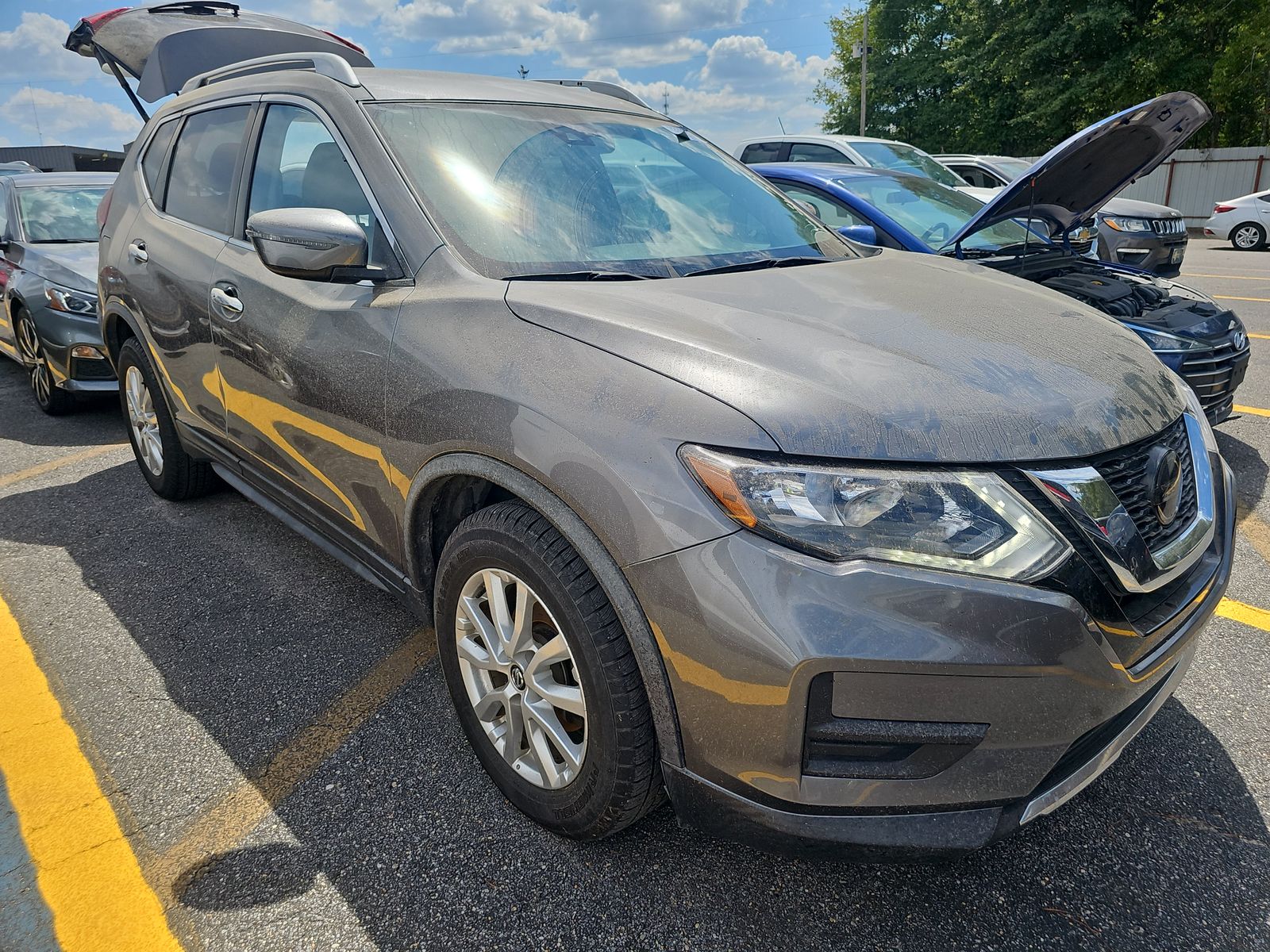 2020 Nissan Rogue SV FWD