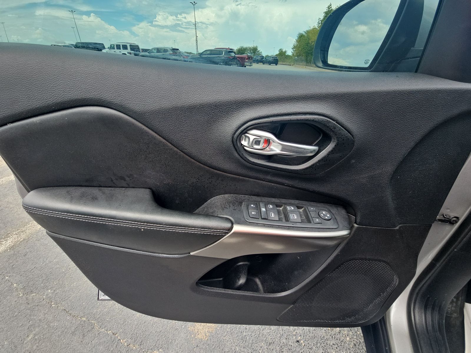 2021 Jeep Cherokee Latitude Plus FWD