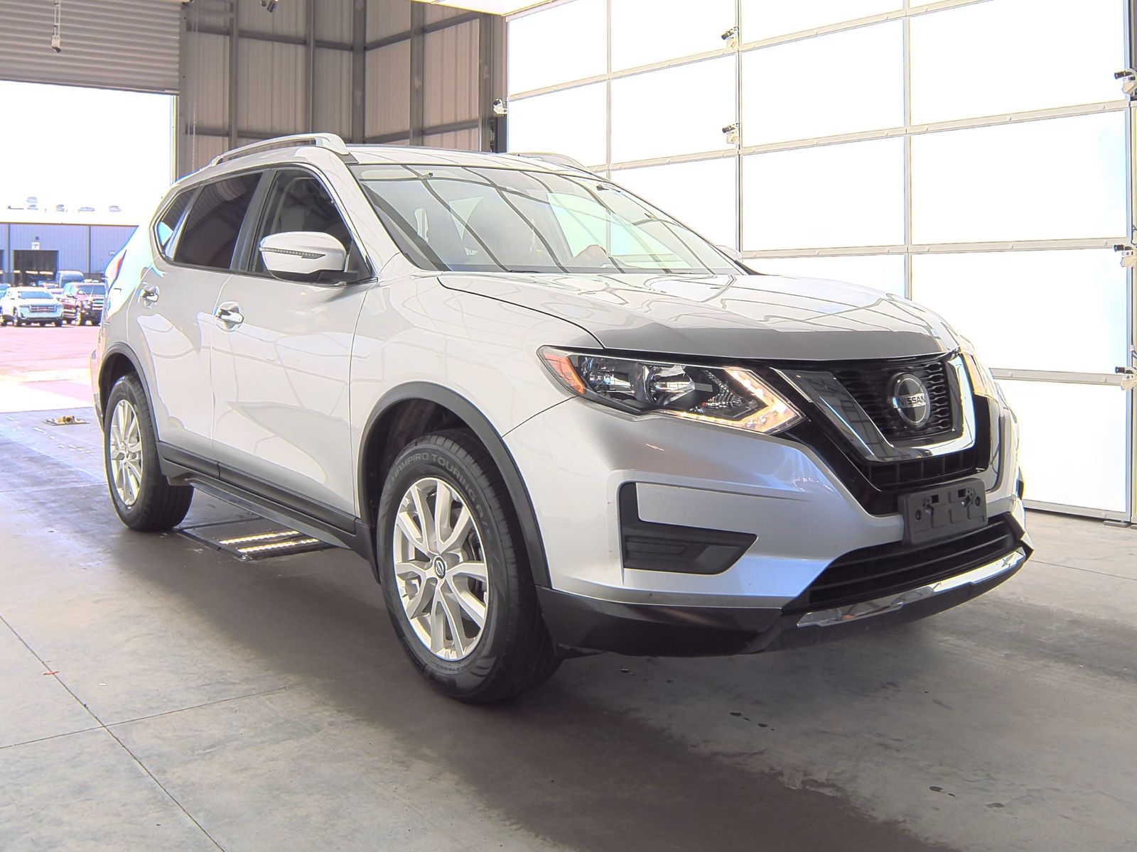 2020 Nissan Rogue SV FWD