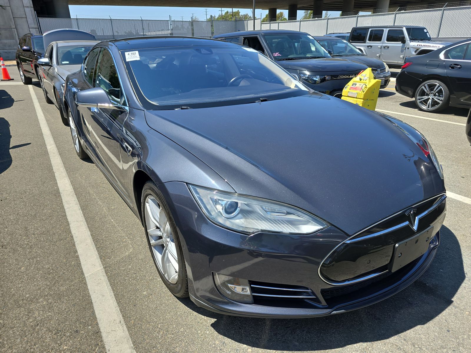 2014 Tesla Model S 85 RWD