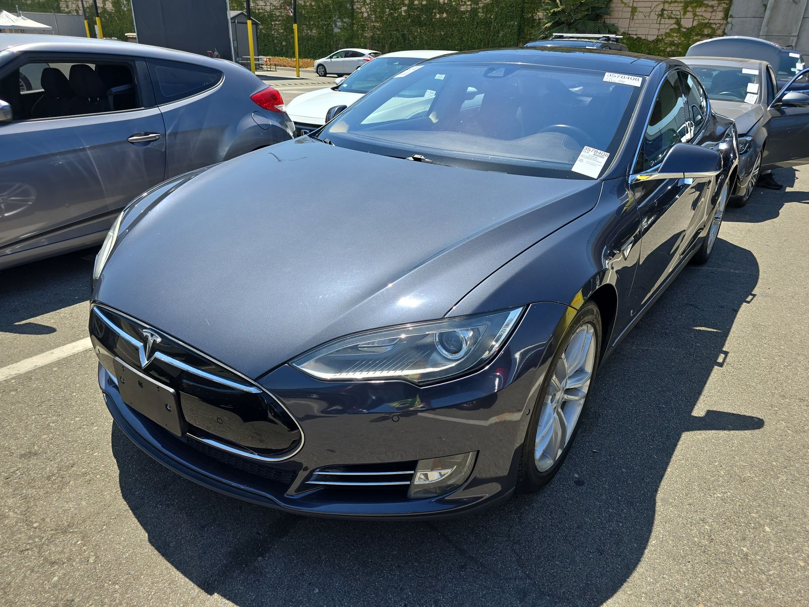 2014 Tesla Model S 85 RWD