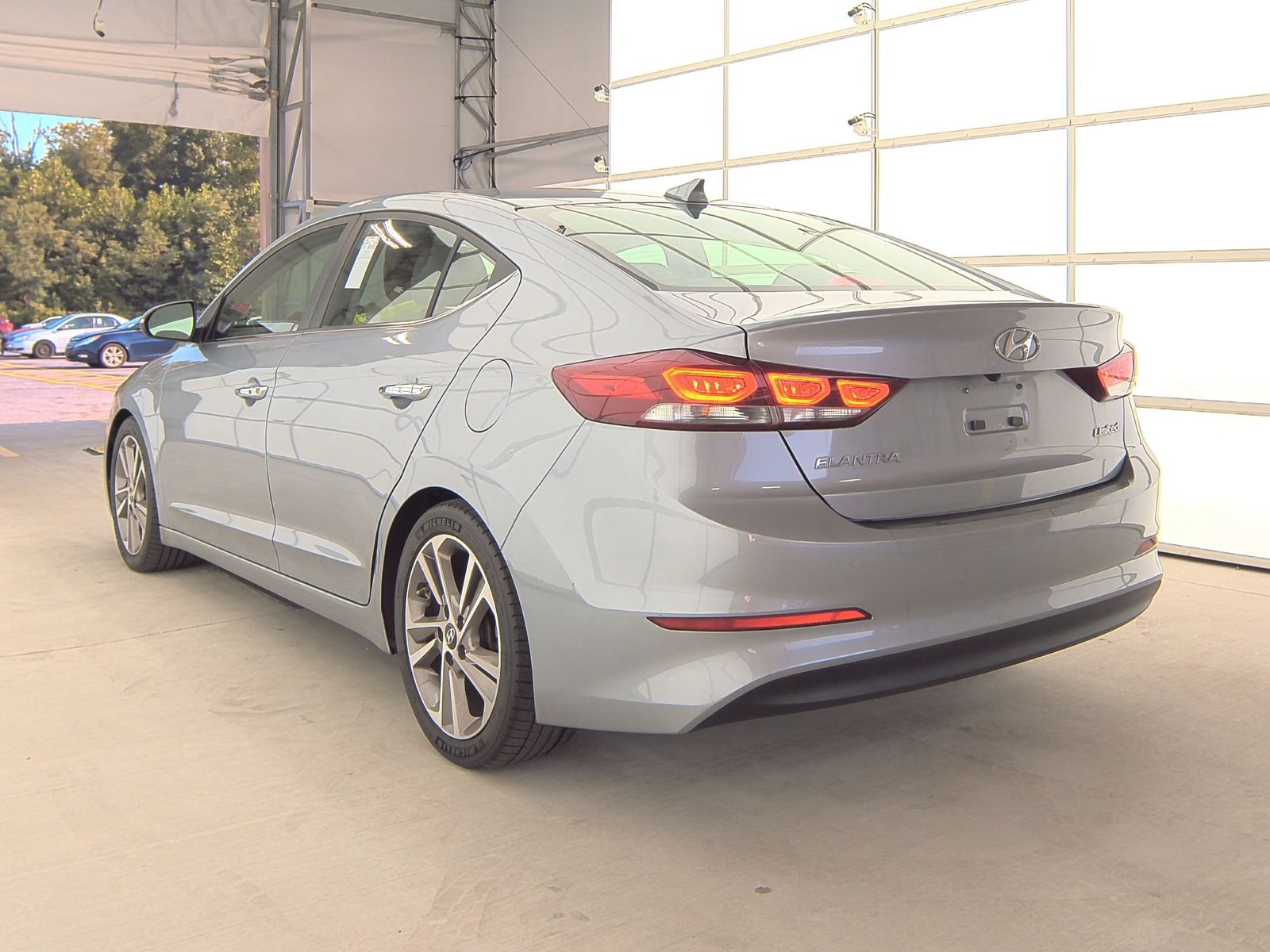 2017 Hyundai Elantra Limited FWD