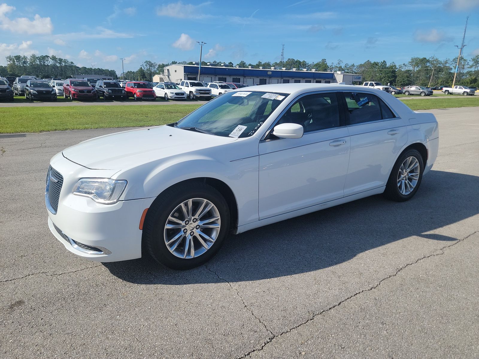 2019 Chrysler 300 Touring L RWD