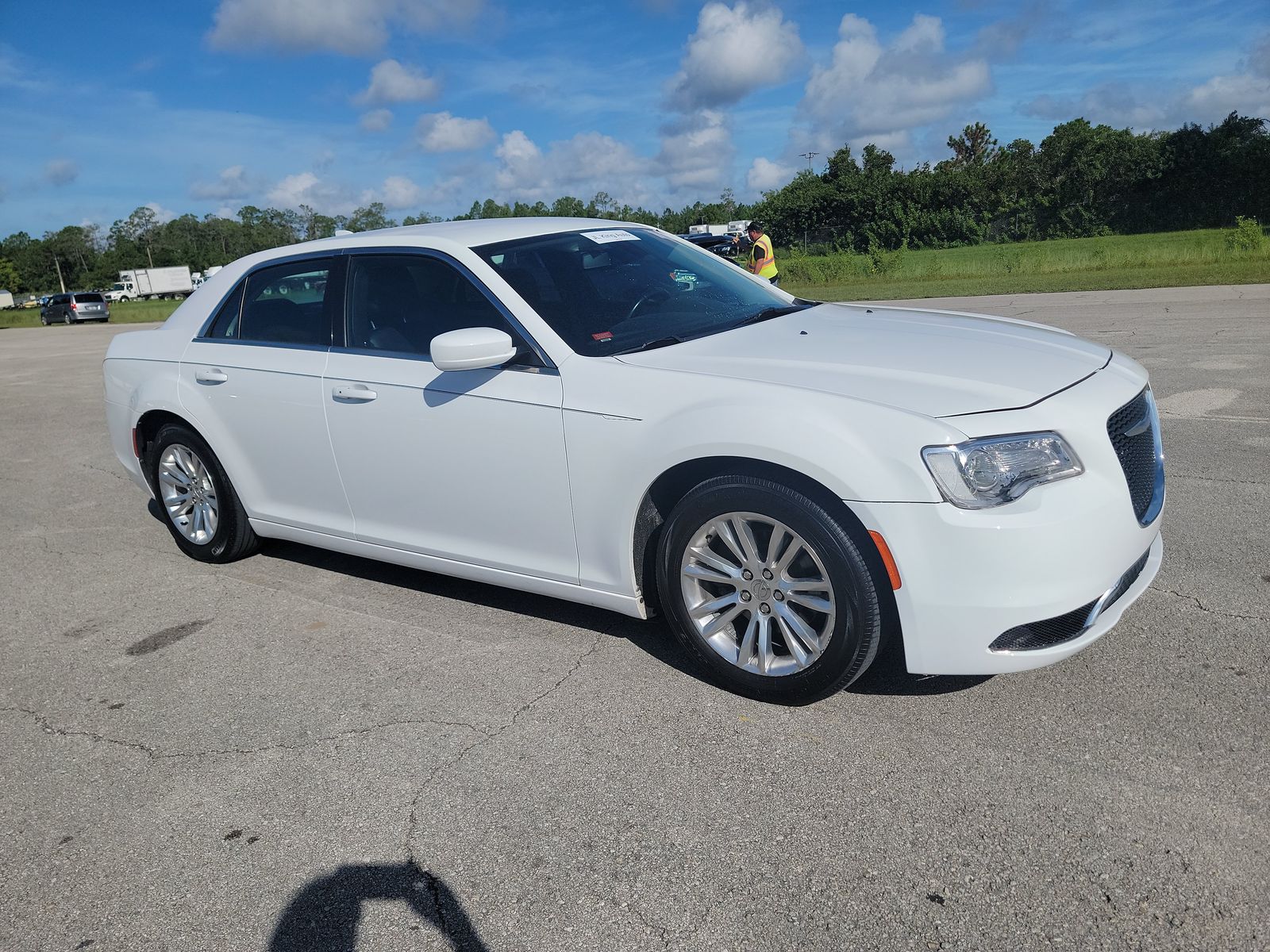 2019 Chrysler 300 Touring L RWD