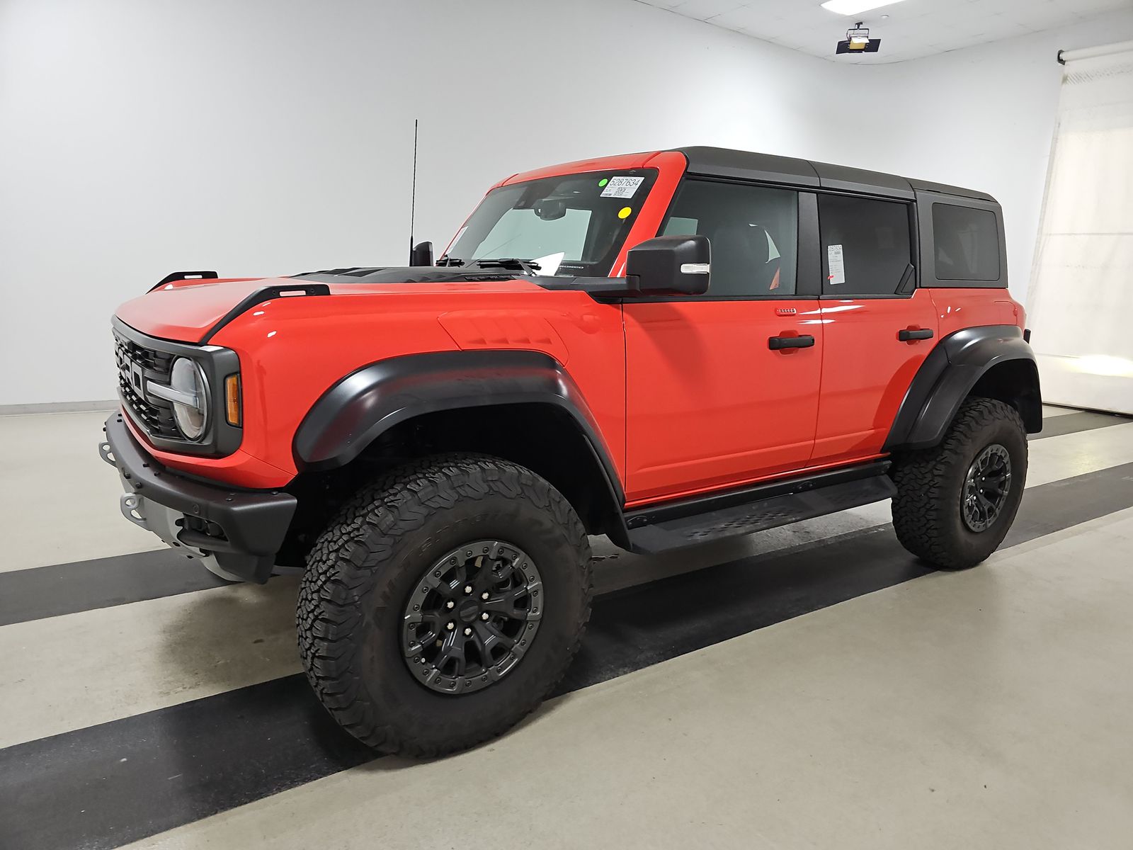 2023 Ford Bronco Raptor Advanced