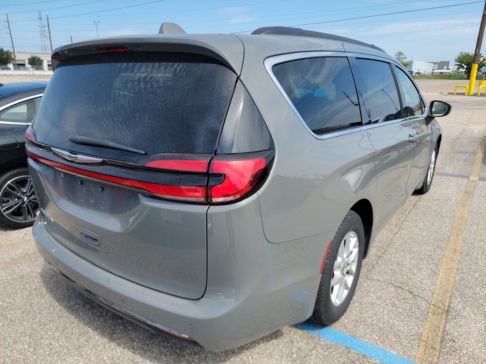 2022 Chrysler Pacifica Touring L FWD