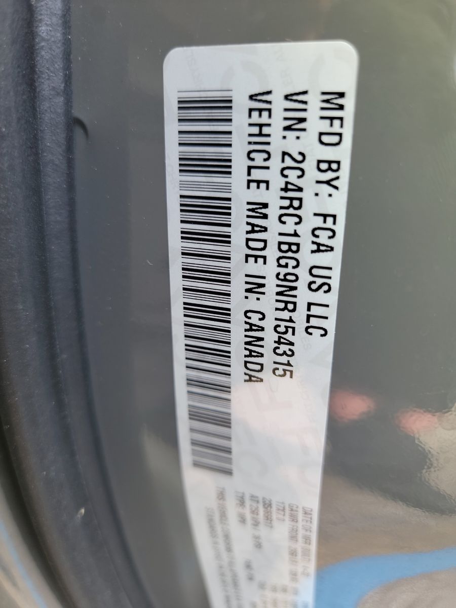 2022 Chrysler Pacifica Touring L FWD