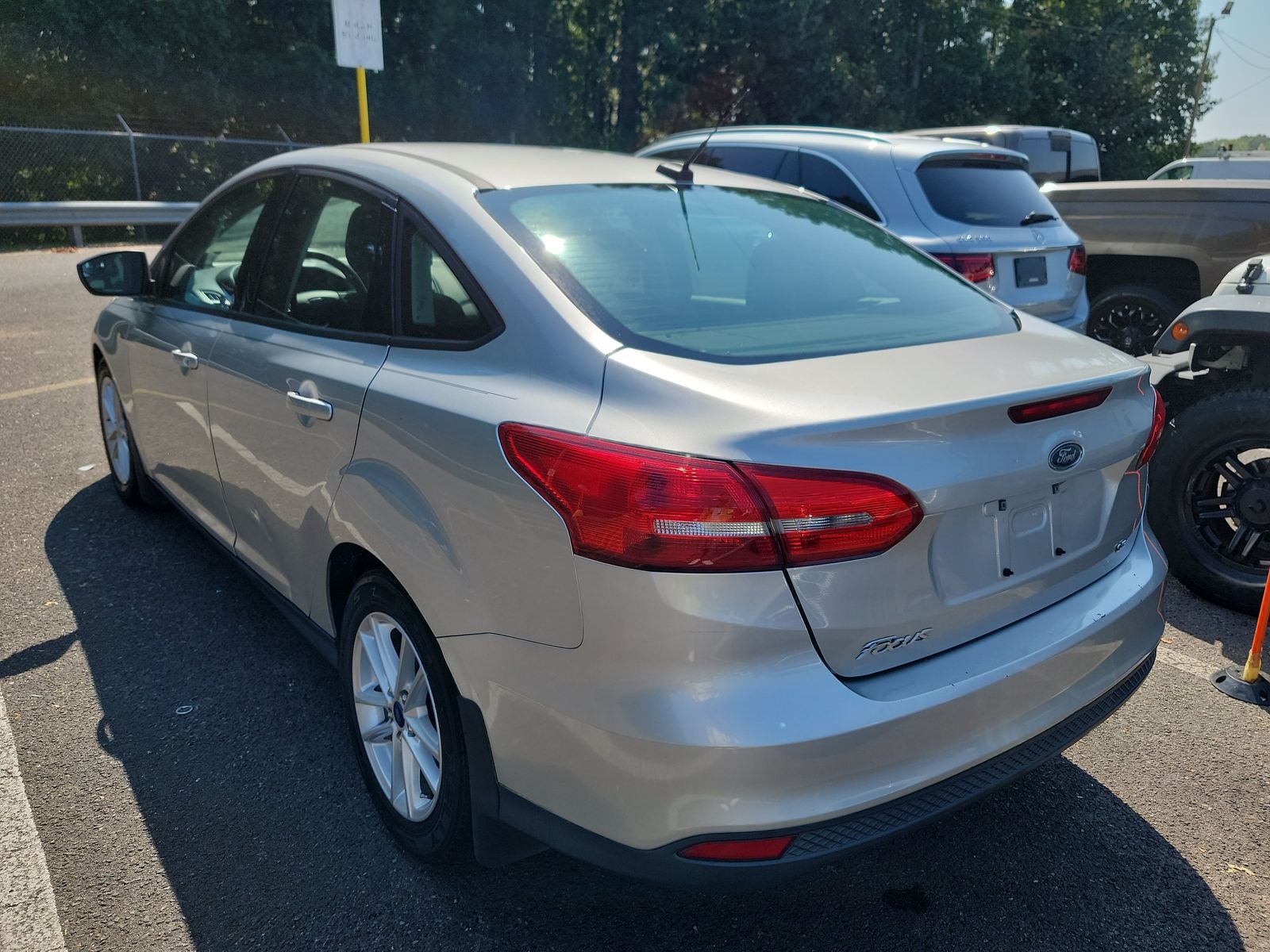 2018 Ford Focus SE FWD