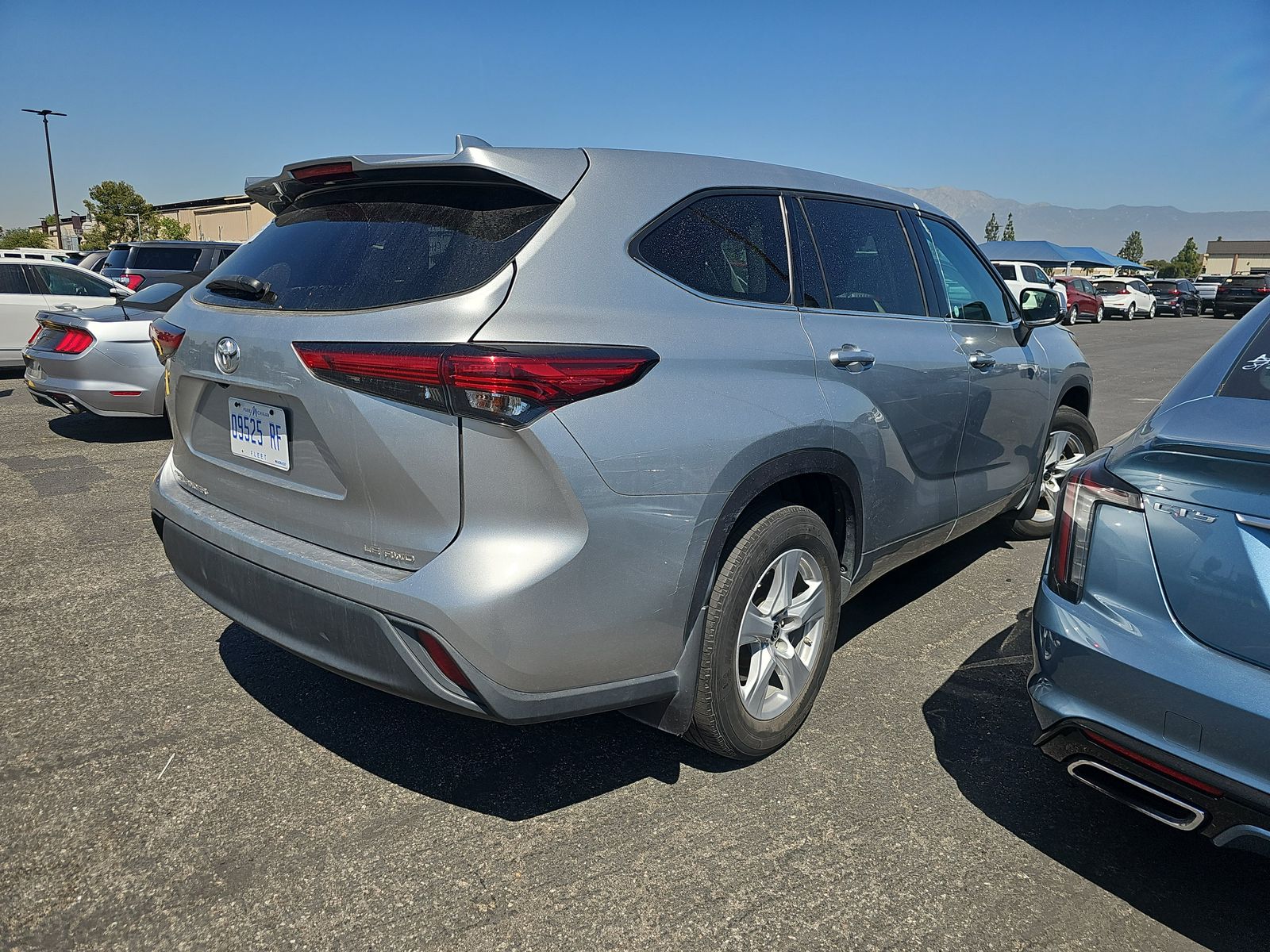 2021 Toyota Highlander LE AWD