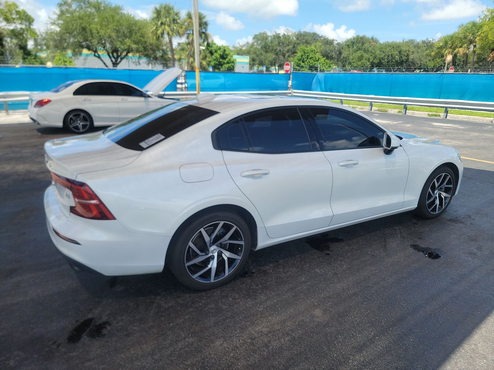 2020 Volvo S60 T5 Momentum FWD