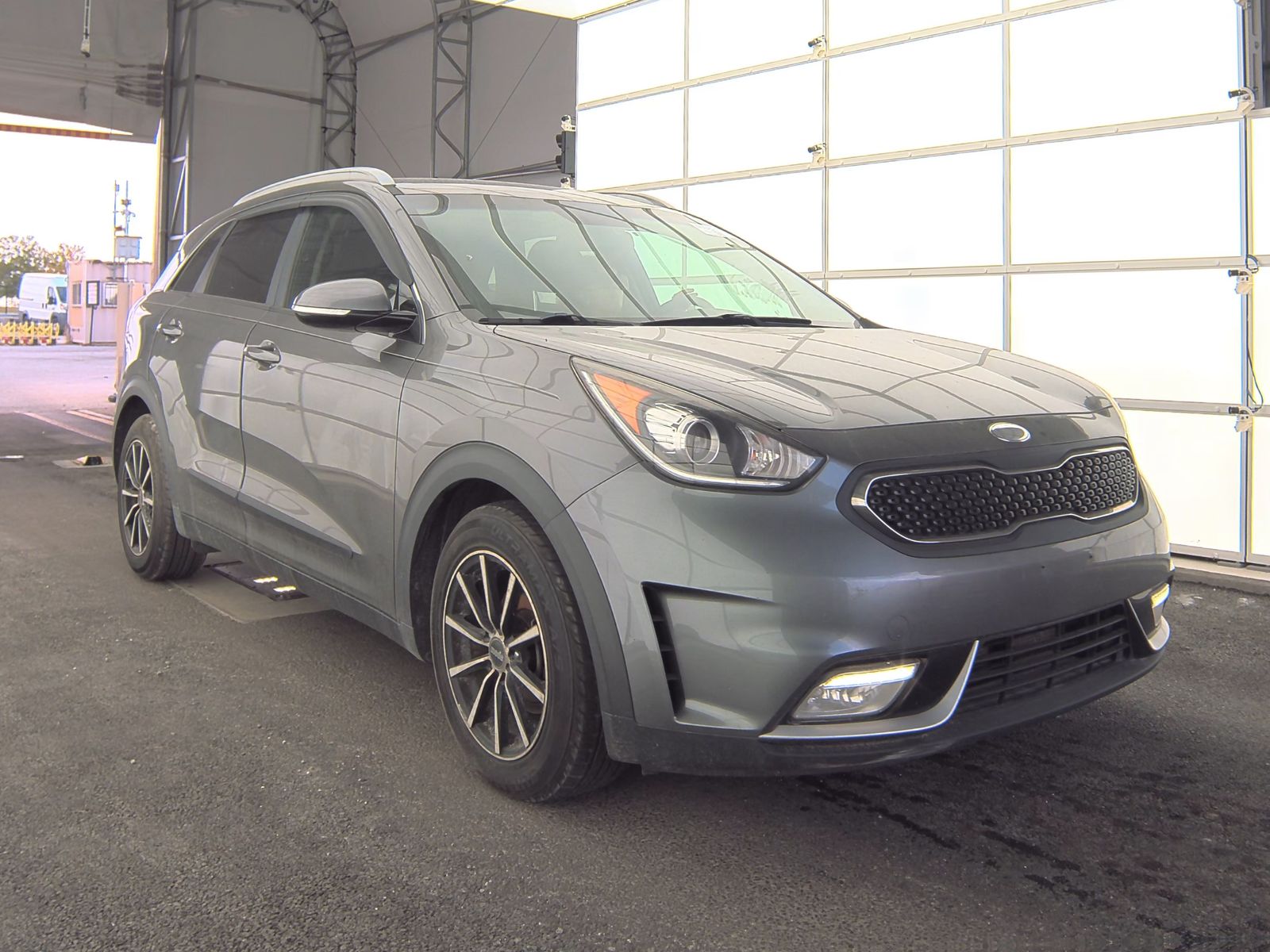 2017 Kia Niro EX FWD