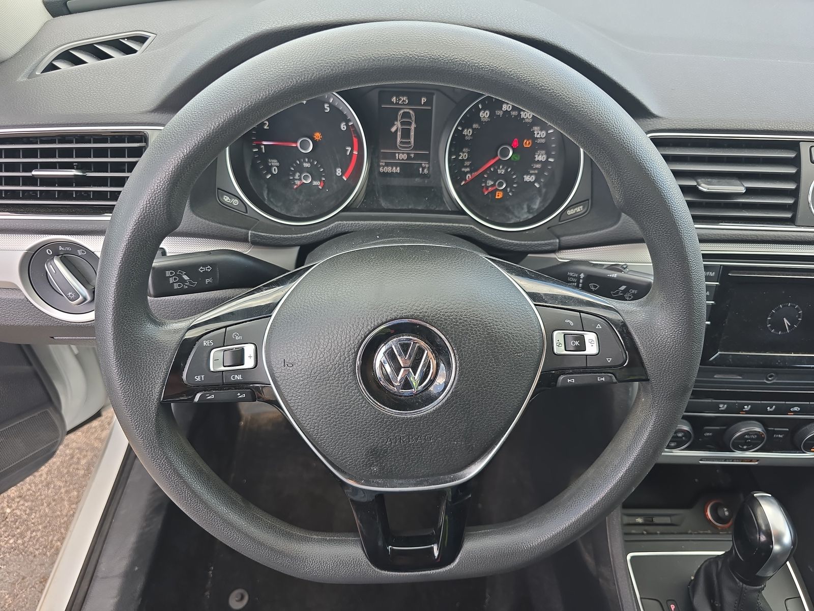 2016 Volkswagen Passat 1.8T S FWD