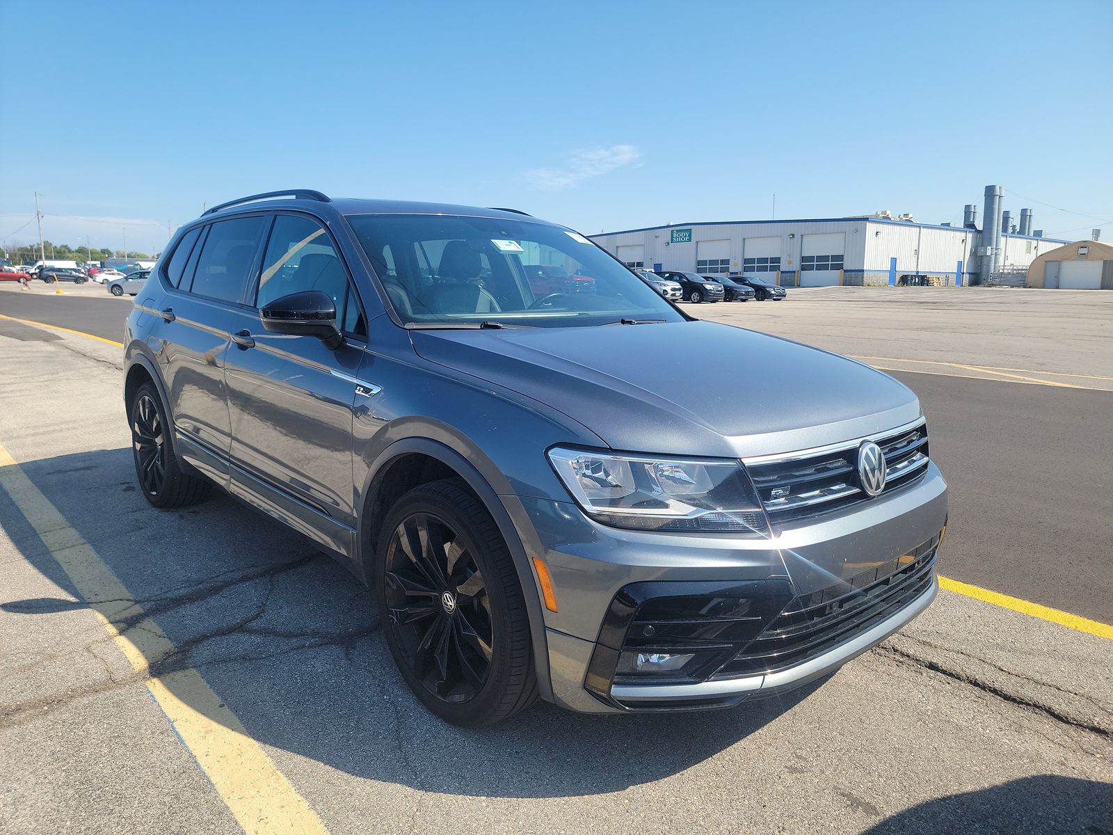 2020 Volkswagen Tiguan 2.0T SE R-Line Black AWD