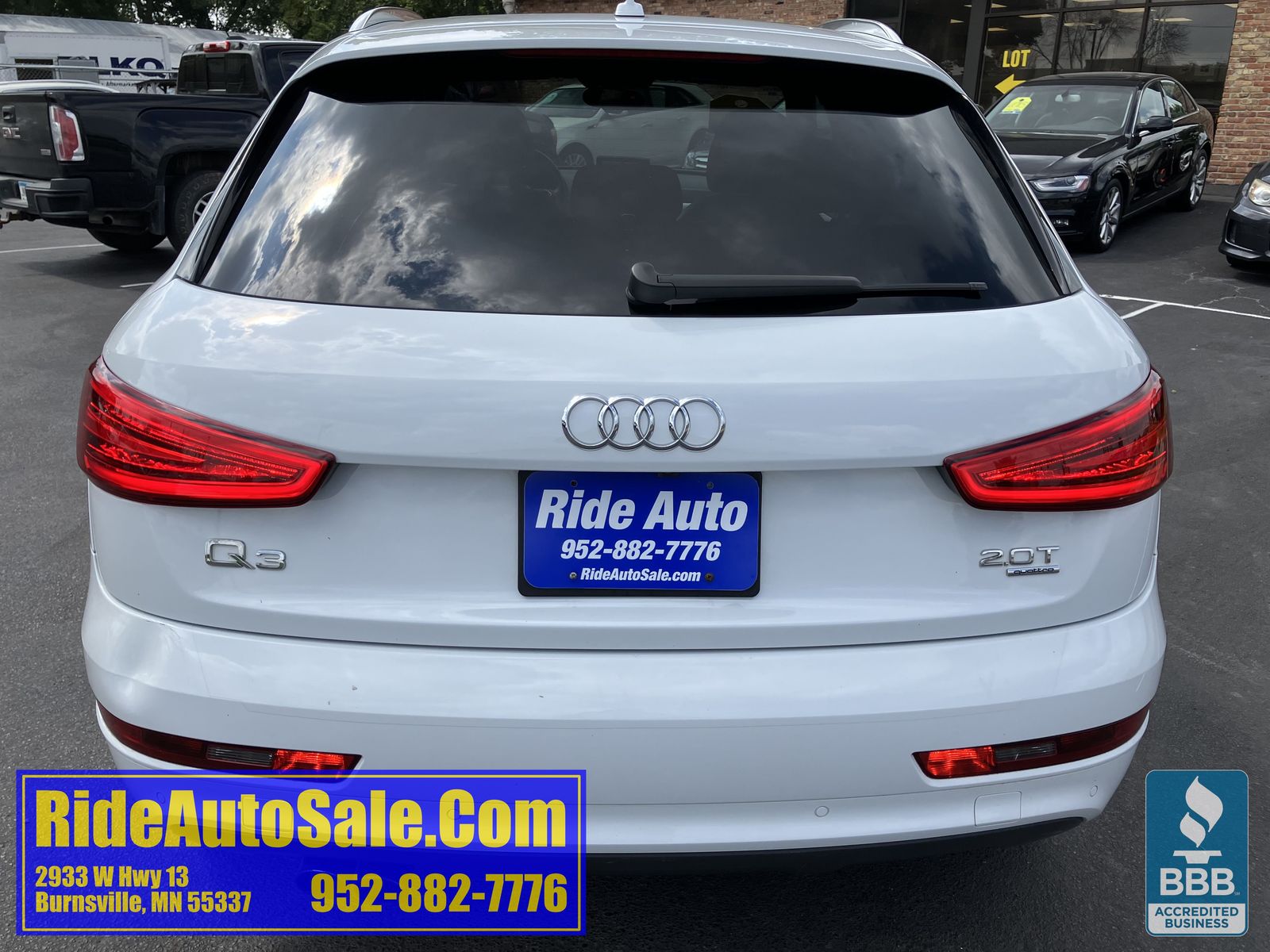 Audi Q3 2.0T Prestige снимка Audi Q3 2.0T Prestige